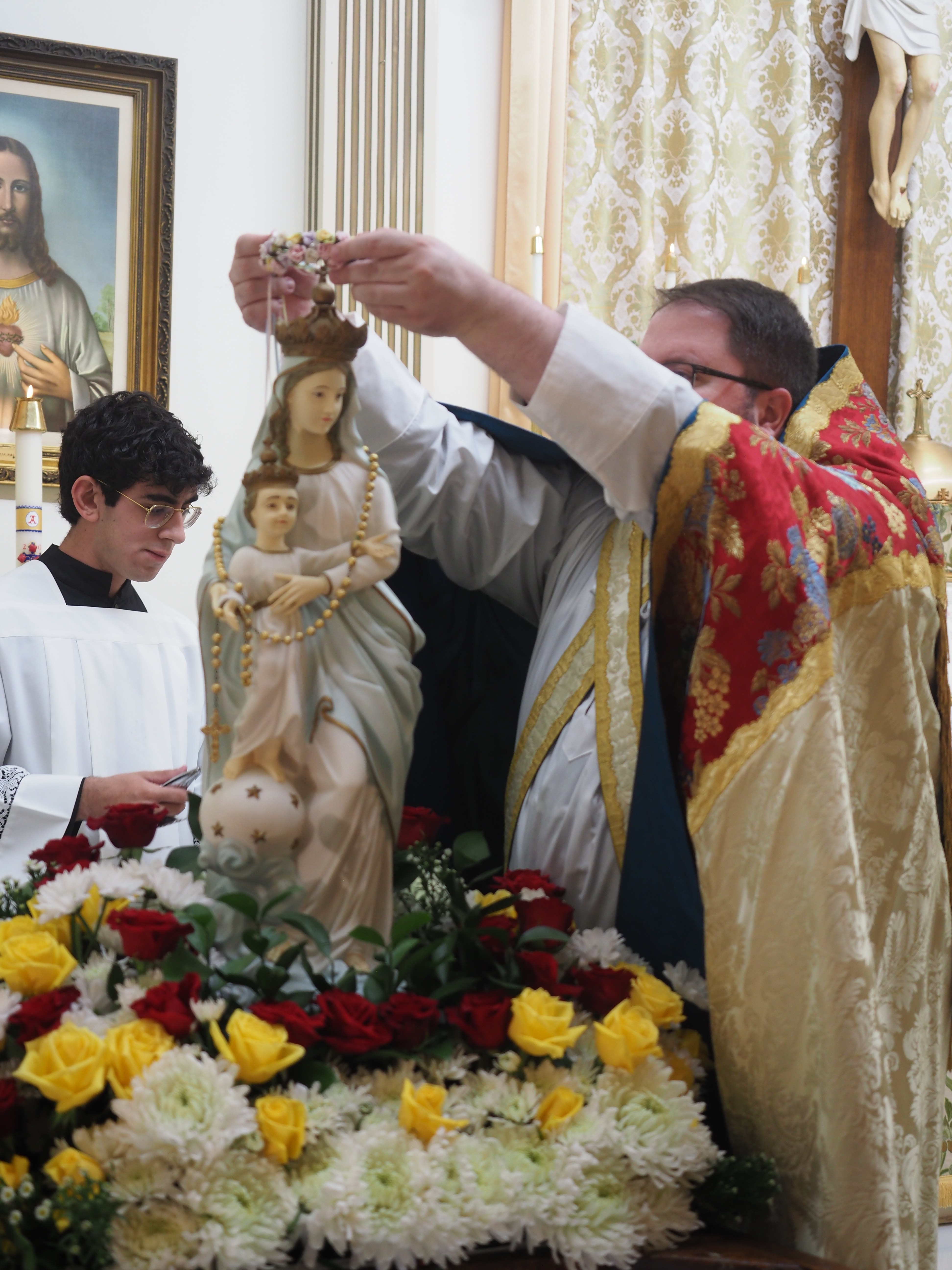 May Crowning an Procession 5