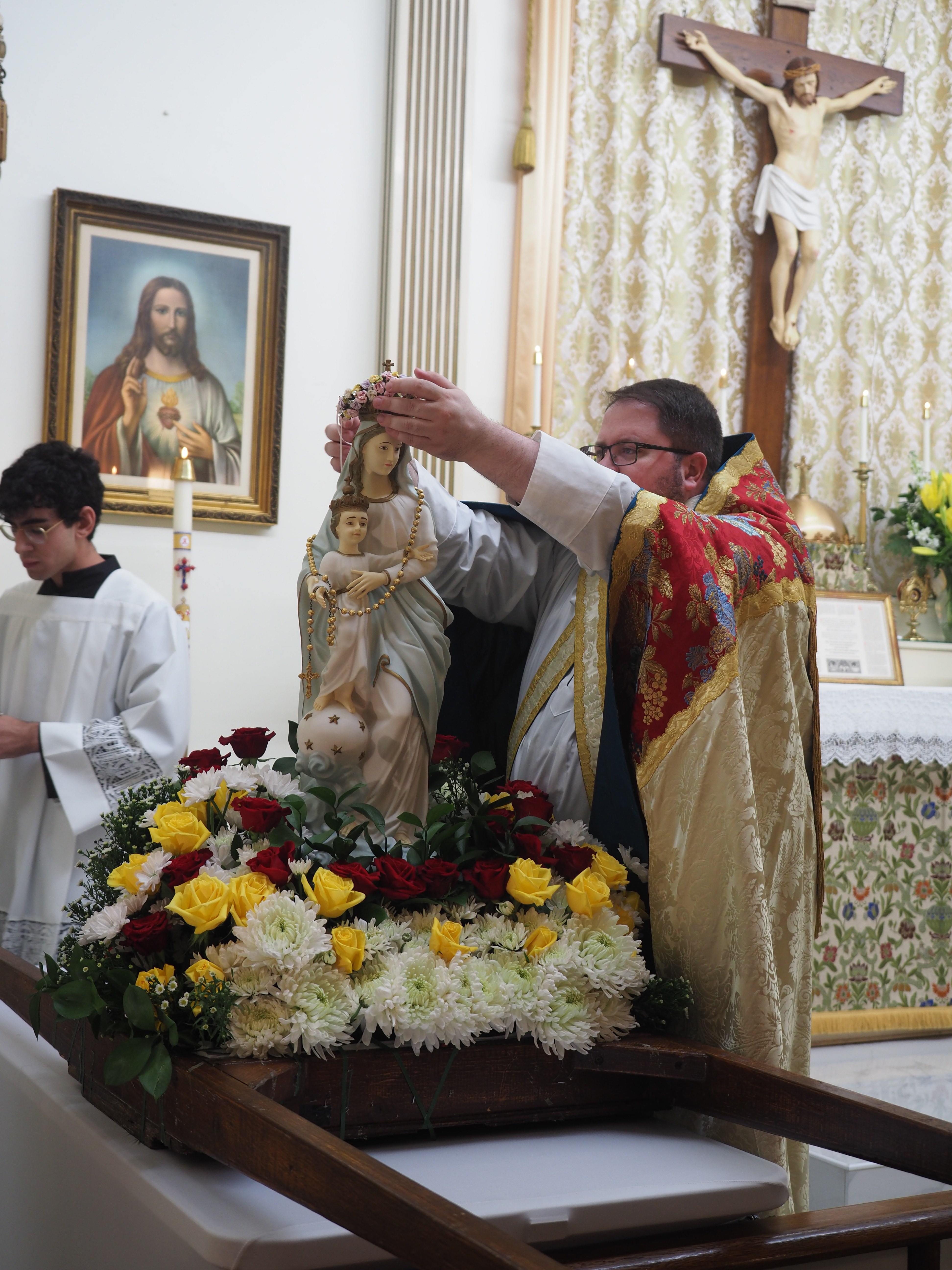 May Crowning an Procession 7