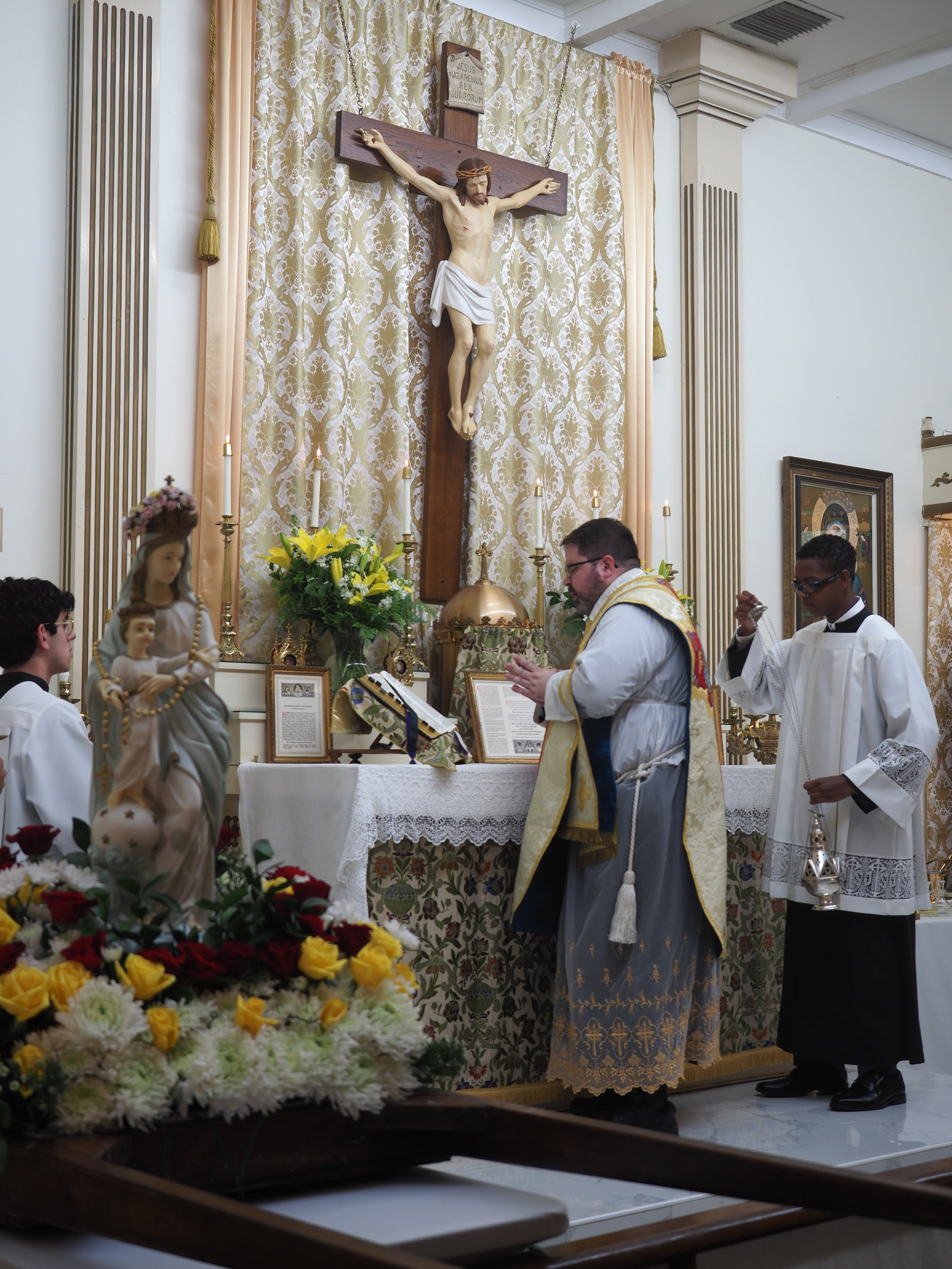 May Crowning an Procession 15
