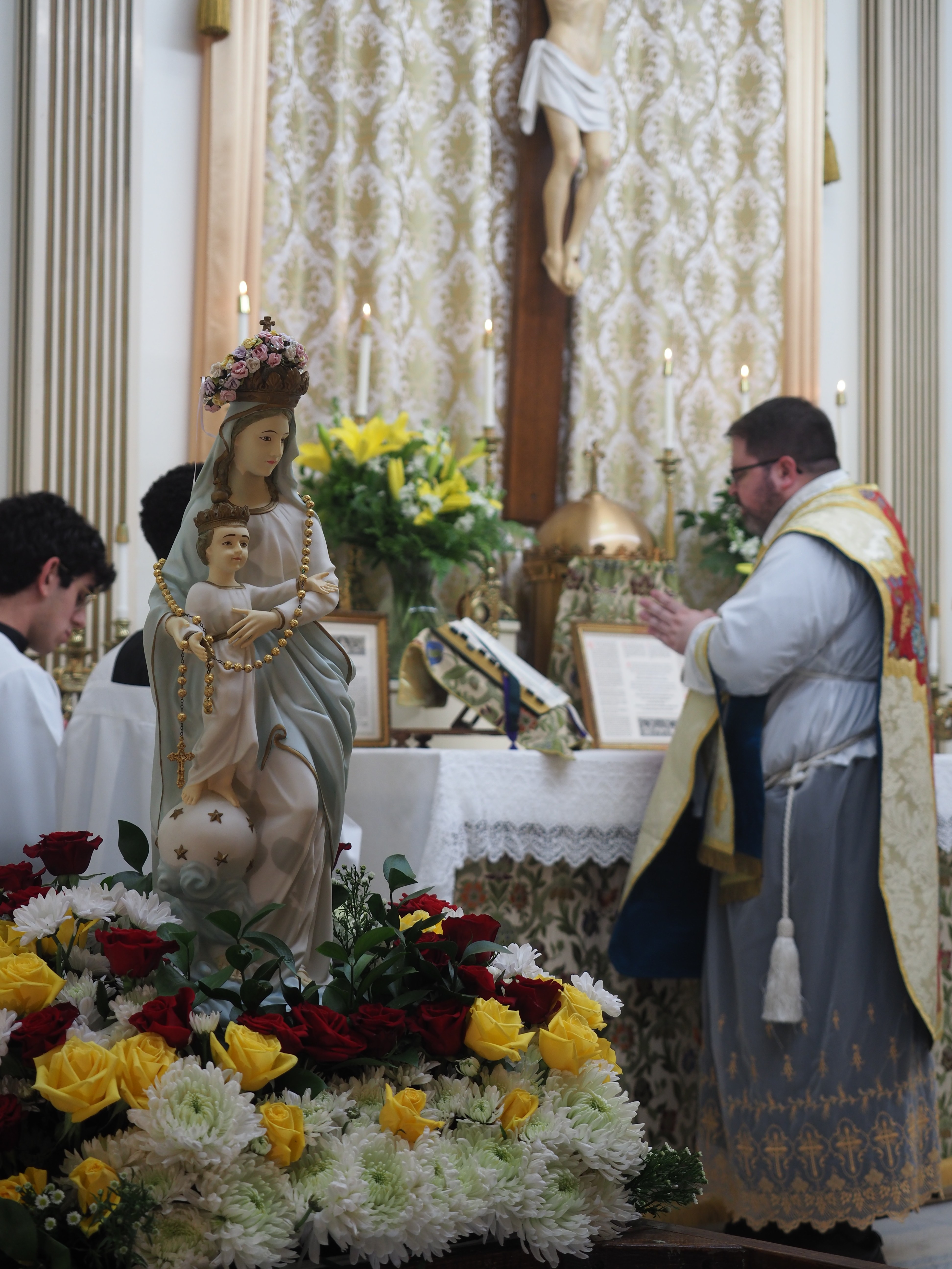 May Crowning an Procession 16