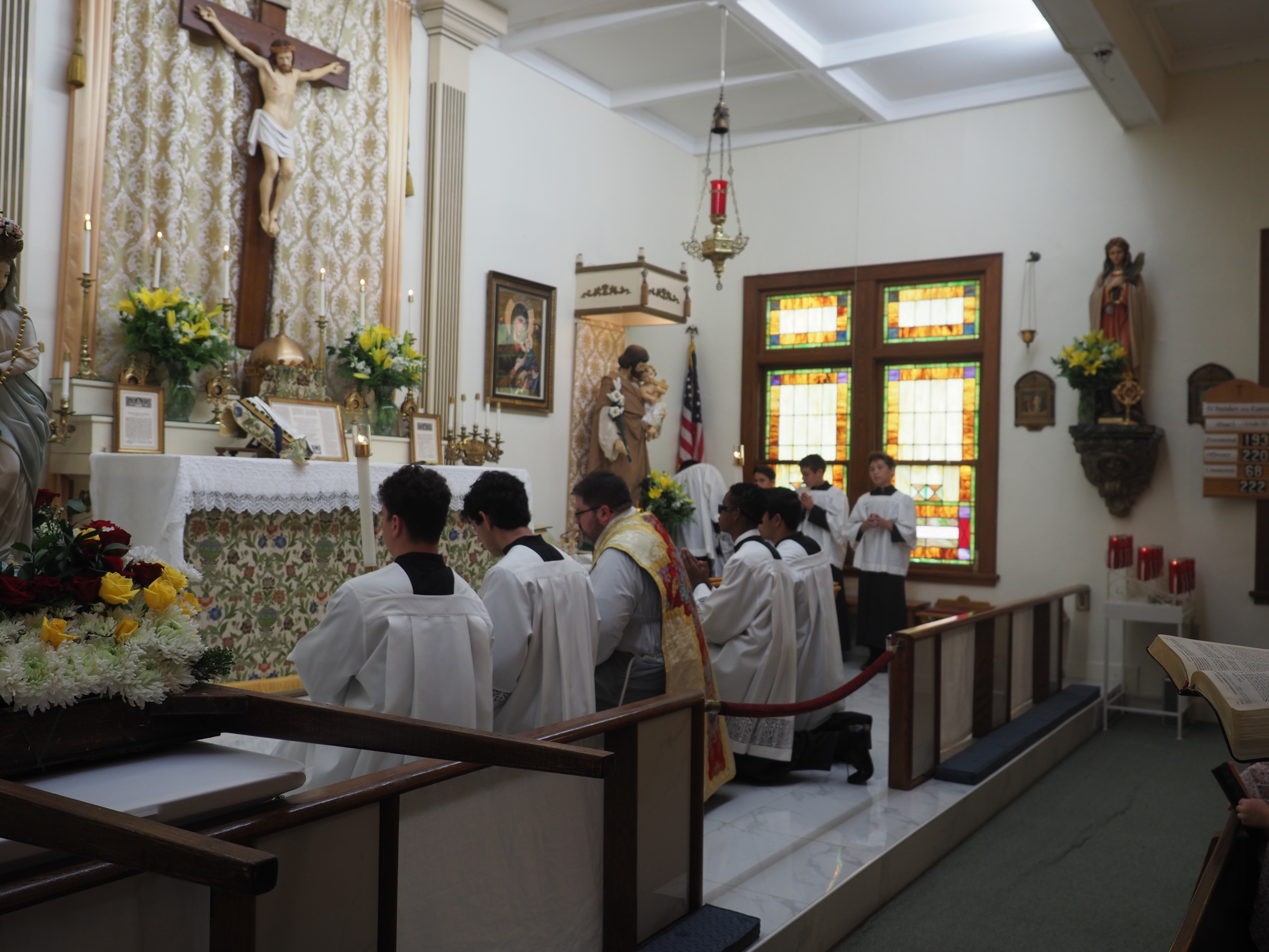 May Crowning an Procession 19