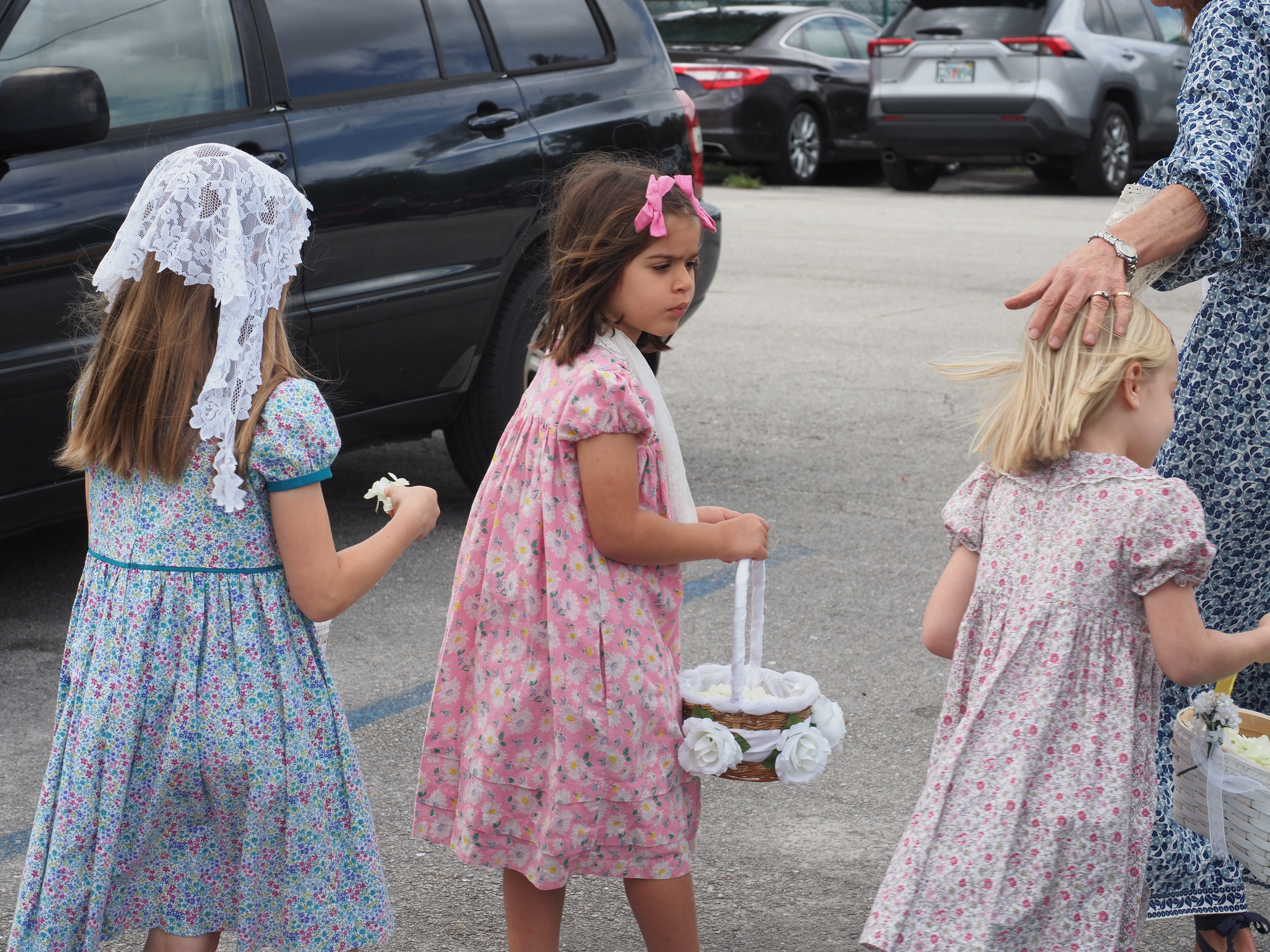 May Crowning an Procession 32