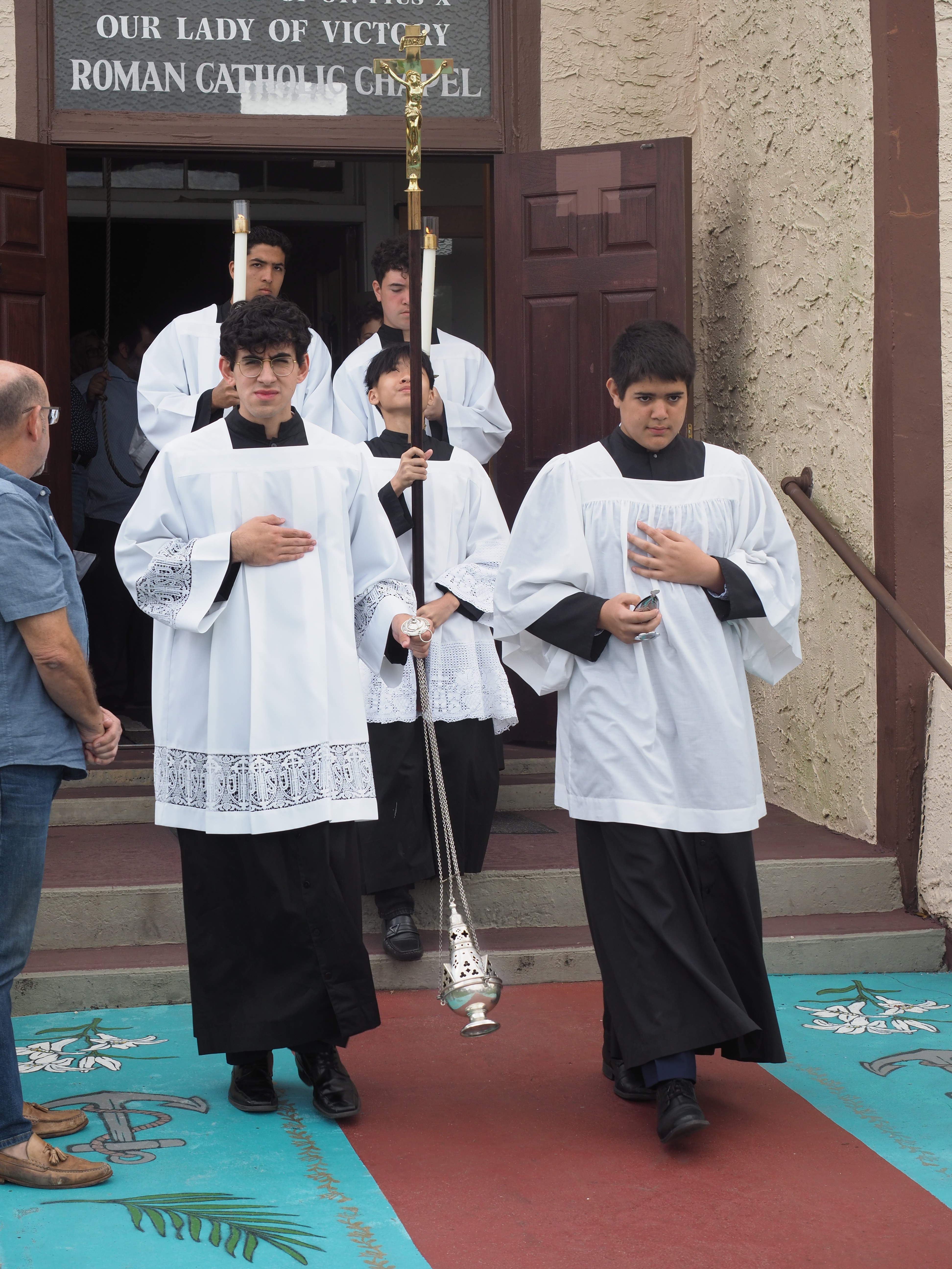 May Crowning an Procession 33