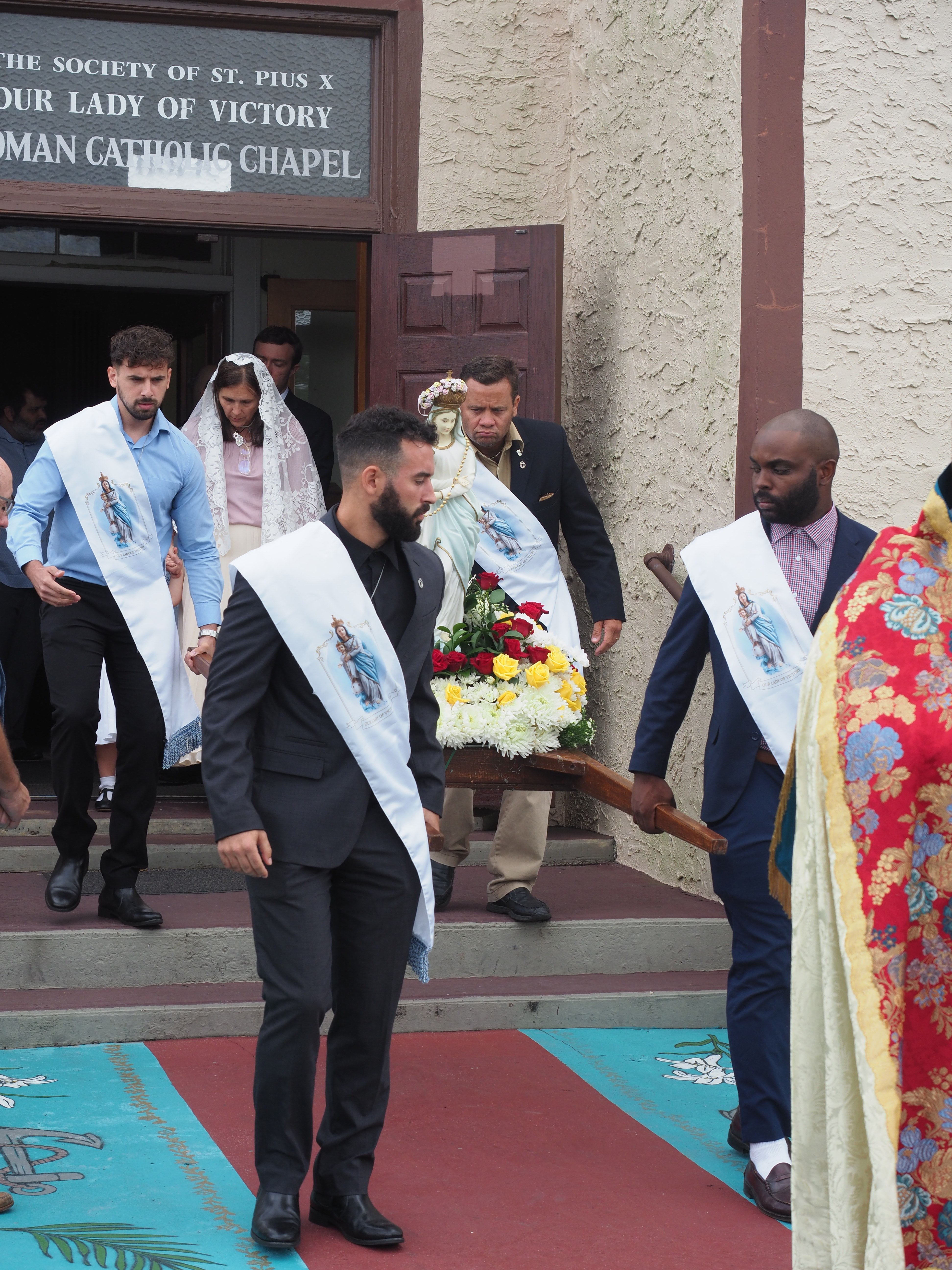 May Crowning an Procession 41