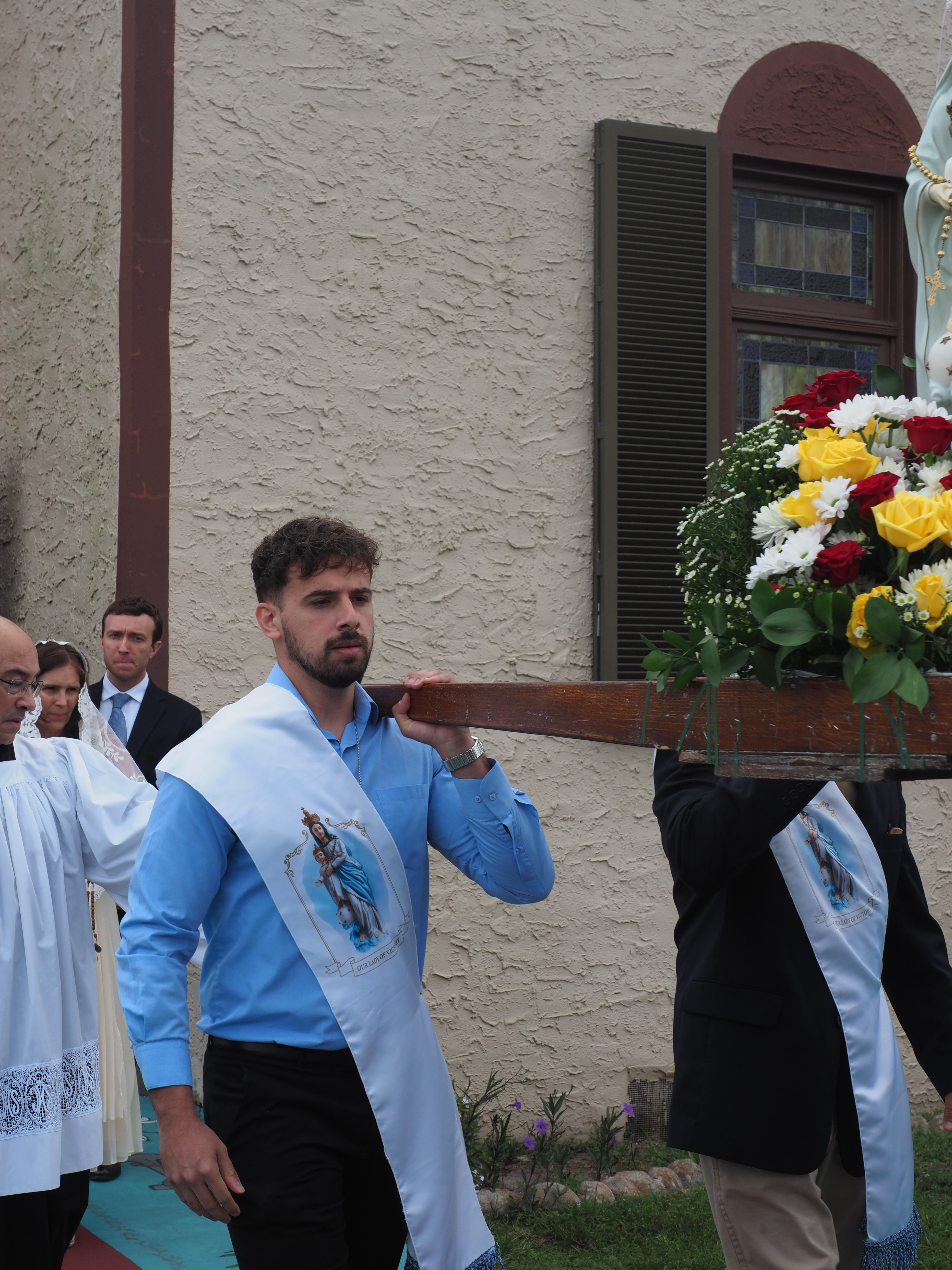 May Crowning an Procession 44