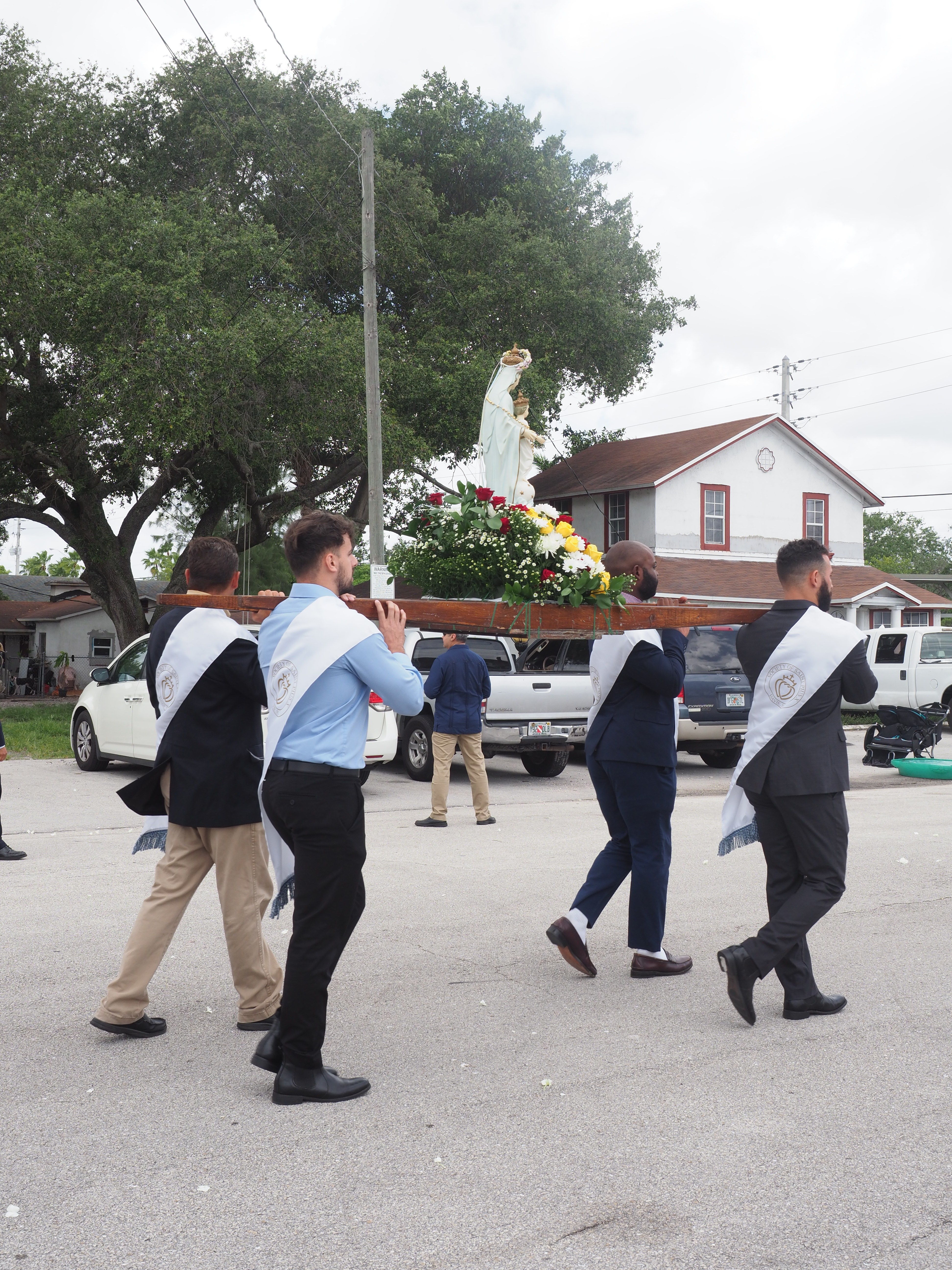 May Crowning an Procession 53