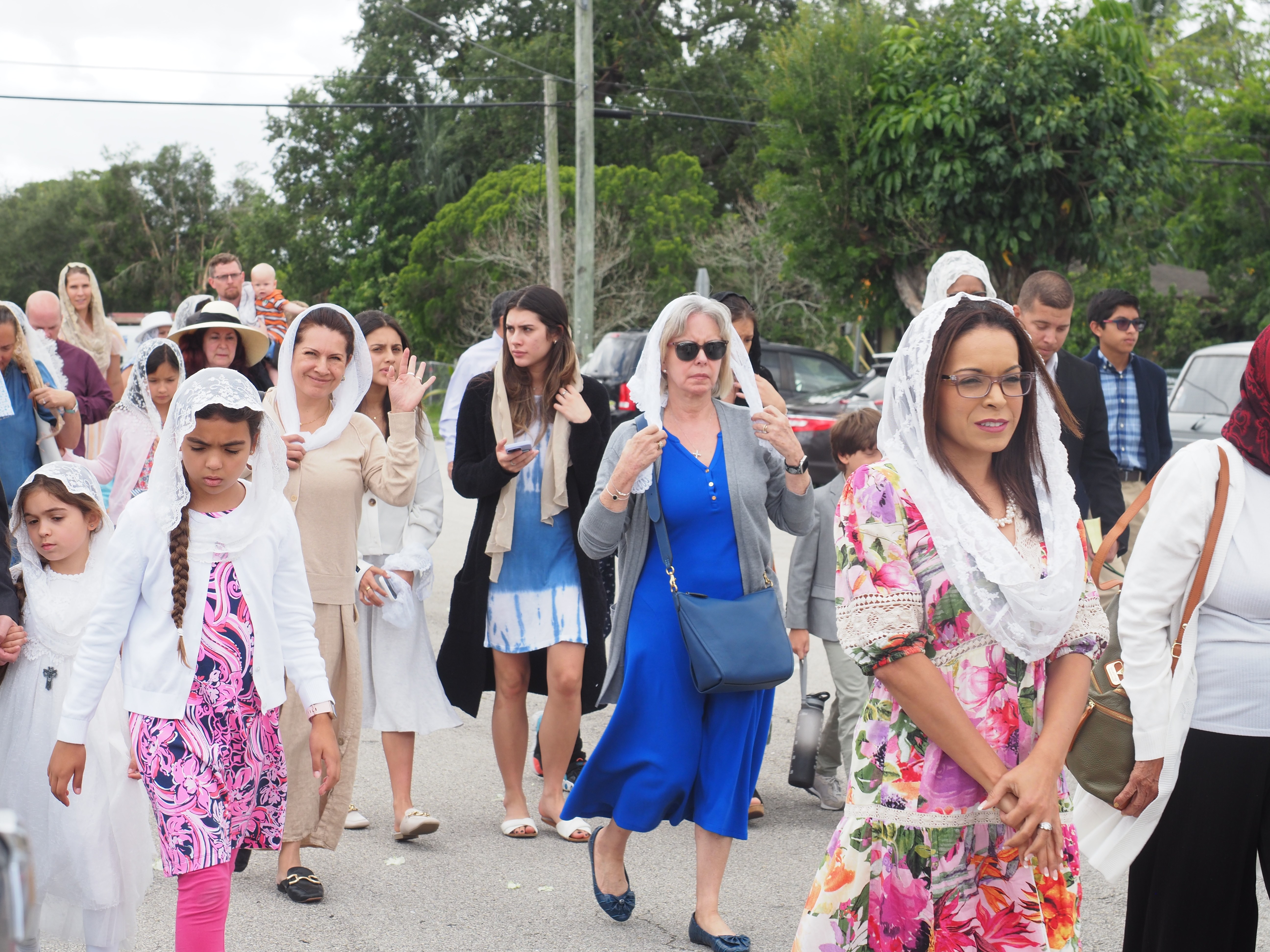May Crowning an Procession 63