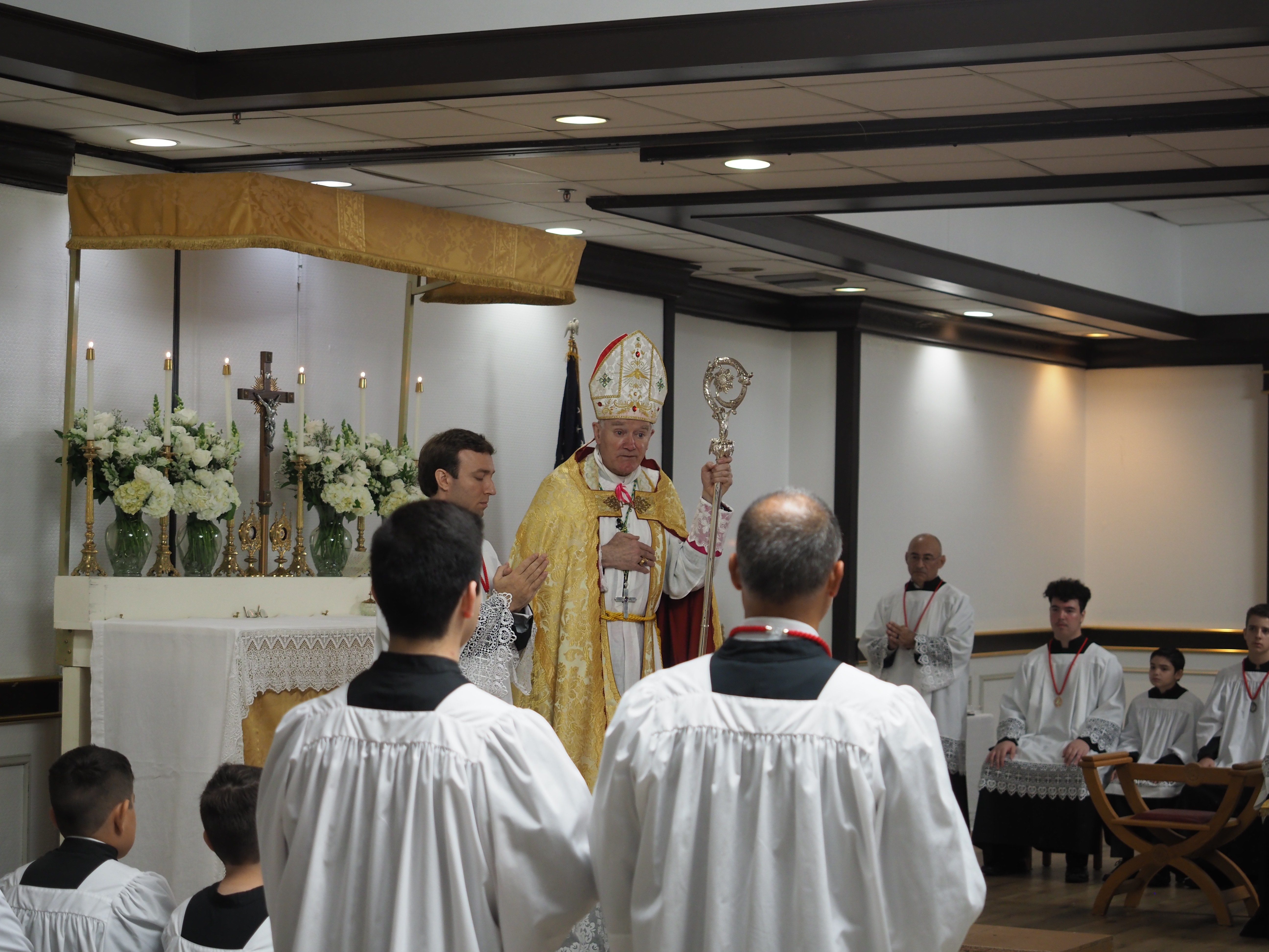 Confirmations and Solemn Pontifical Mass in the Traditional Latin Rite 5