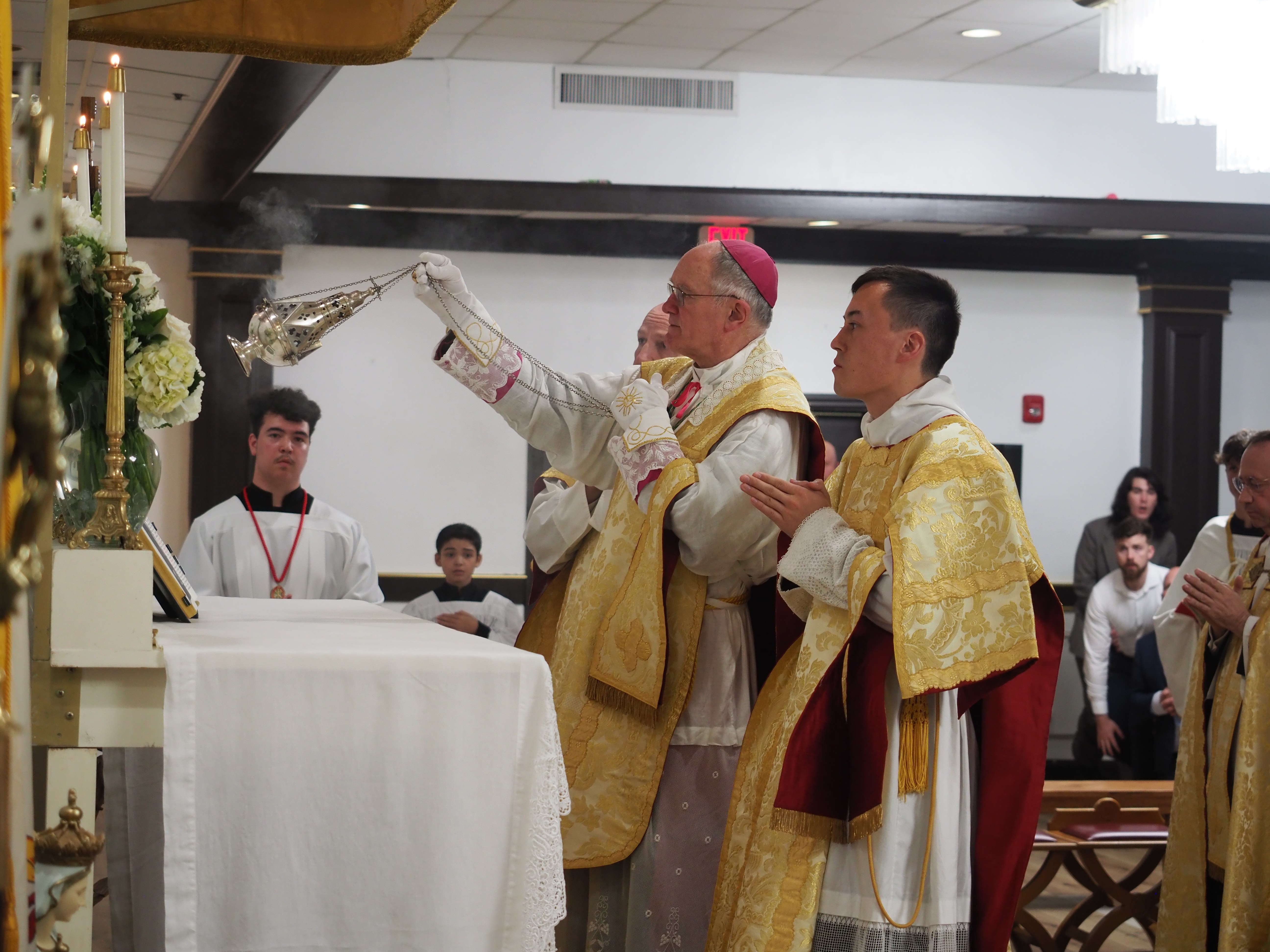 Confirmations and Solemn Pontifical Mass in the Traditional Latin Rite 101