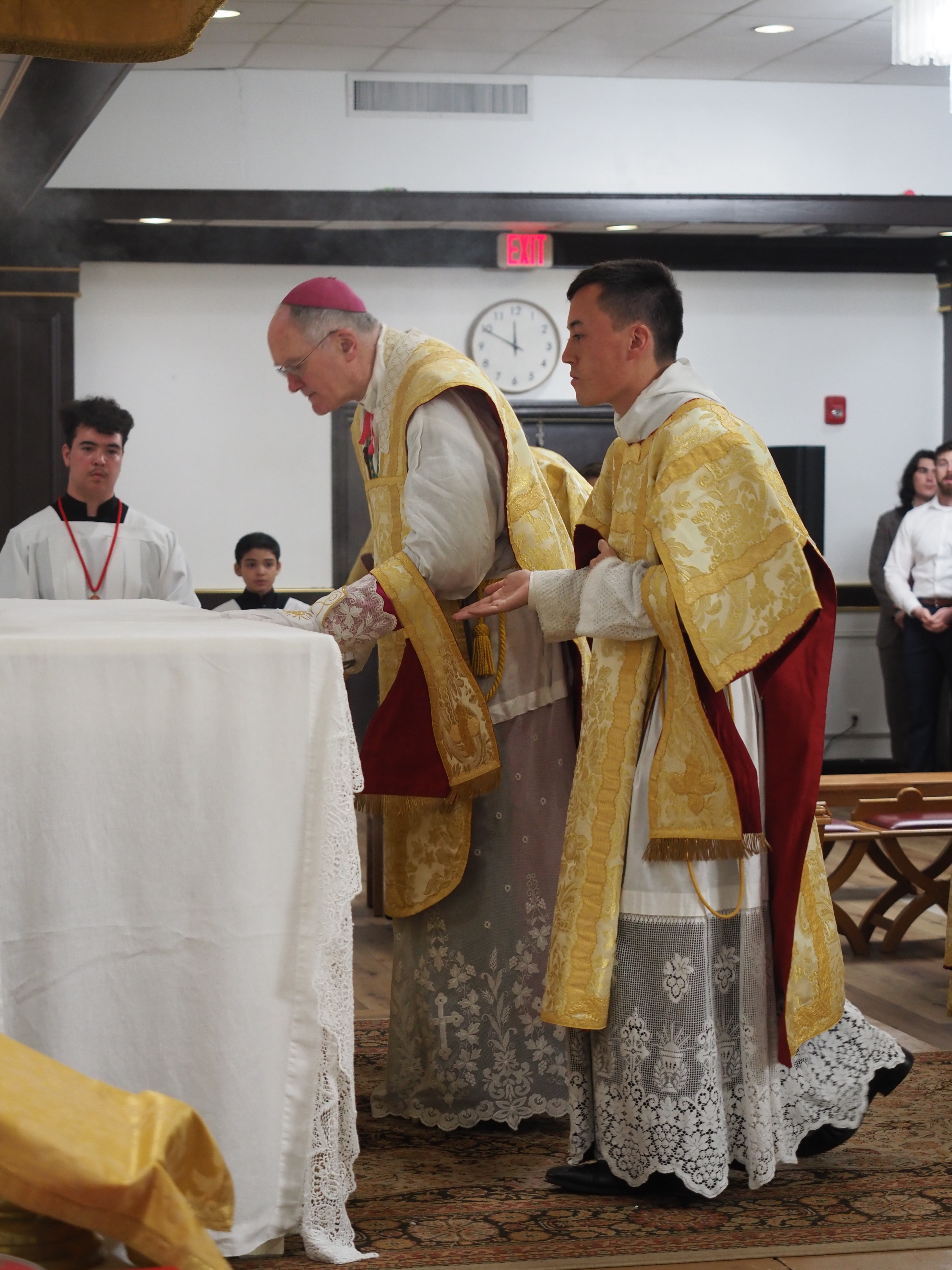 Confirmations and Solemn Pontifical Mass in the Traditional Latin Rite 102
