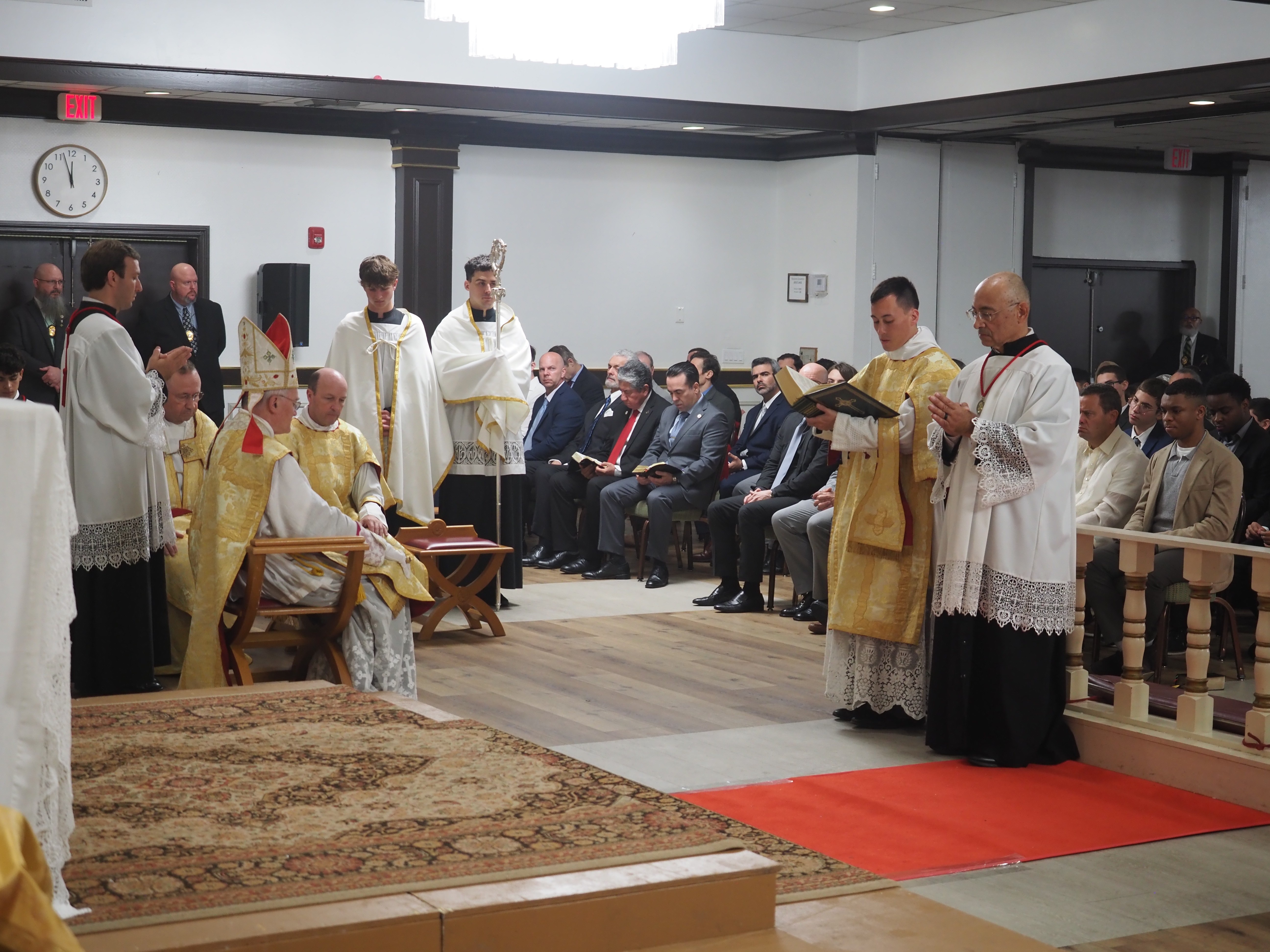 Confirmations and Solemn Pontifical Mass in the Traditional Latin Rite 105