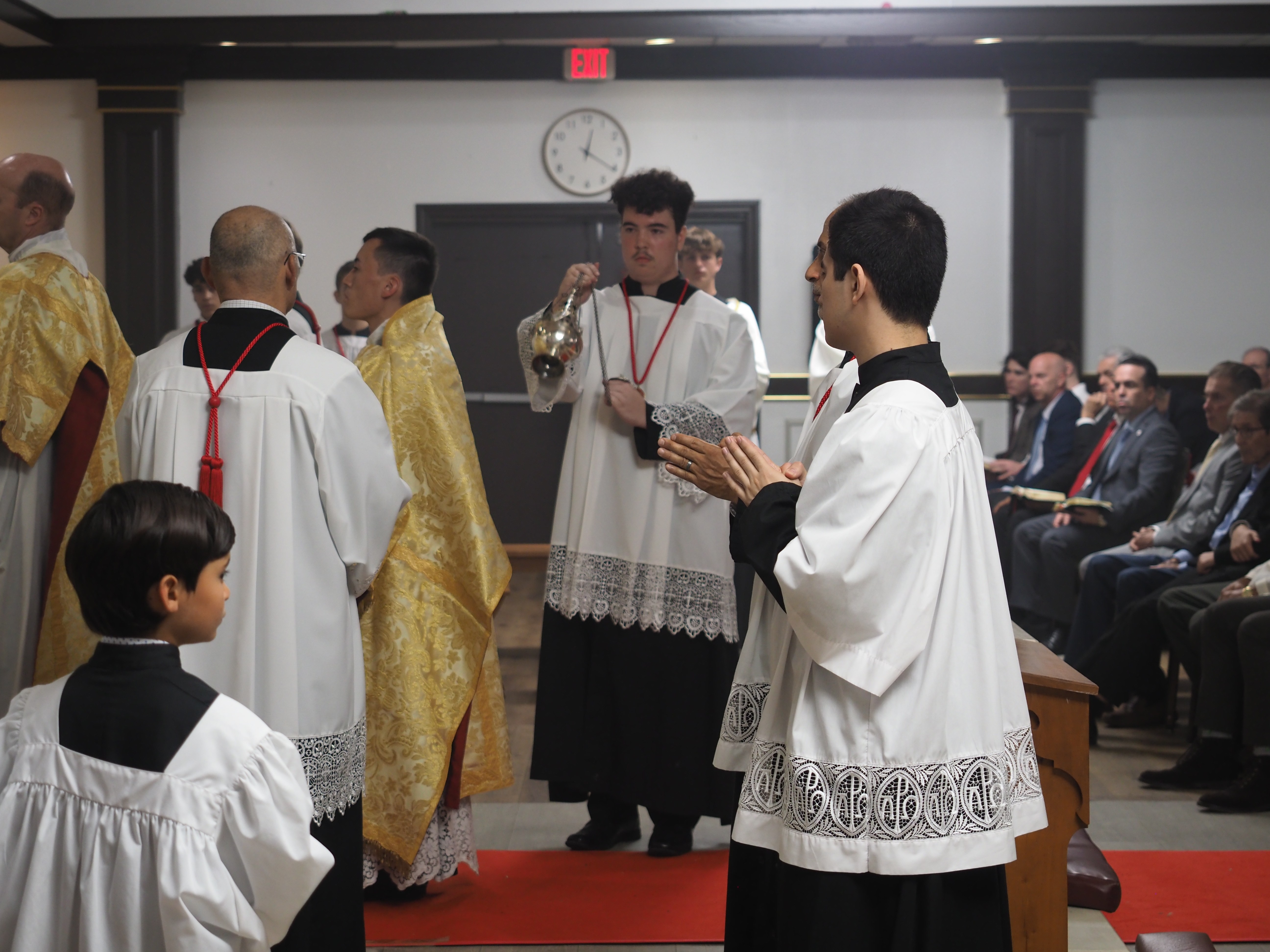 Confirmations and Solemn Pontifical Mass in the Traditional Latin Rite 116