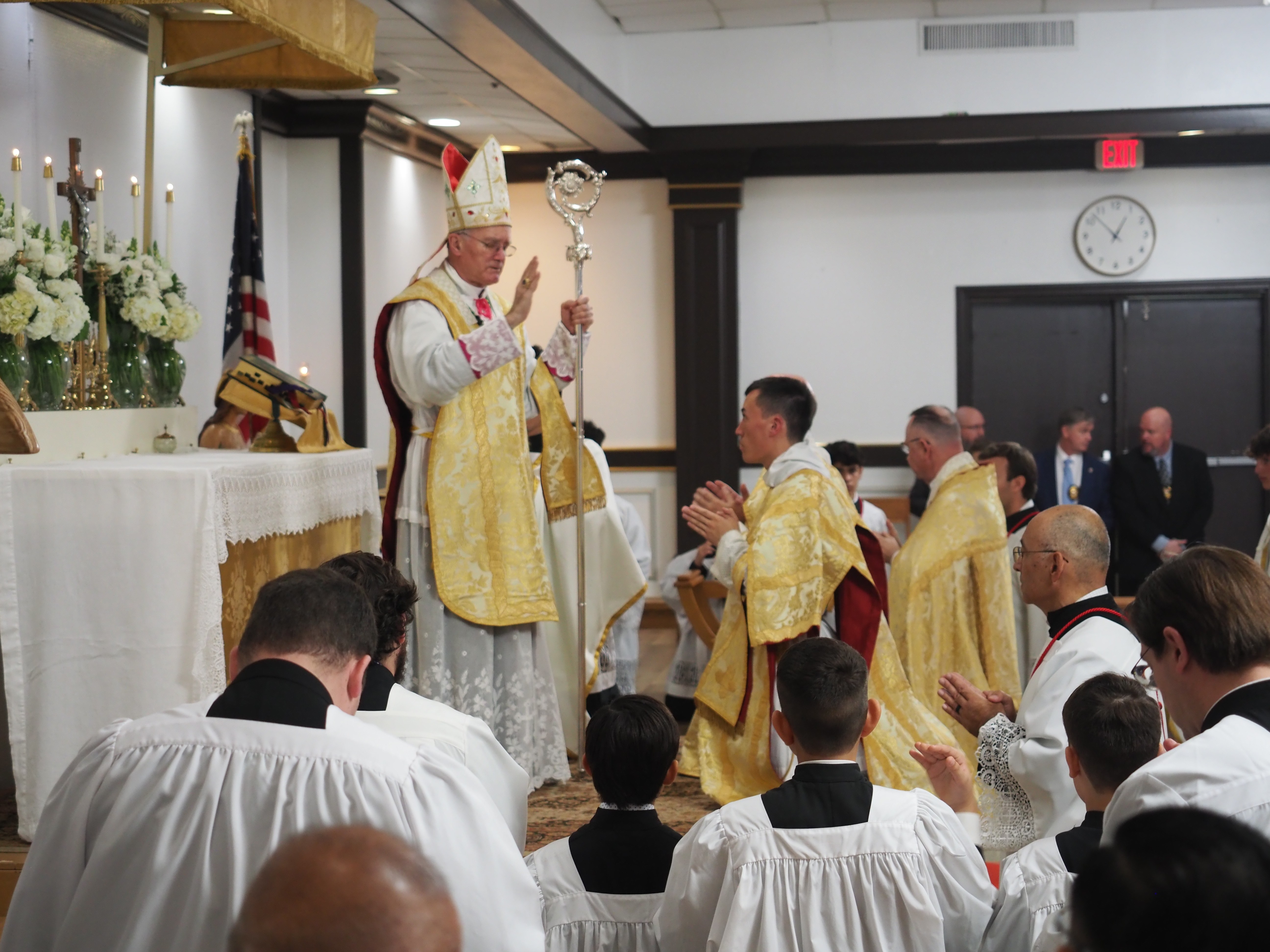 Confirmations and Solemn Pontifical Mass in the Traditional Latin Rite 127