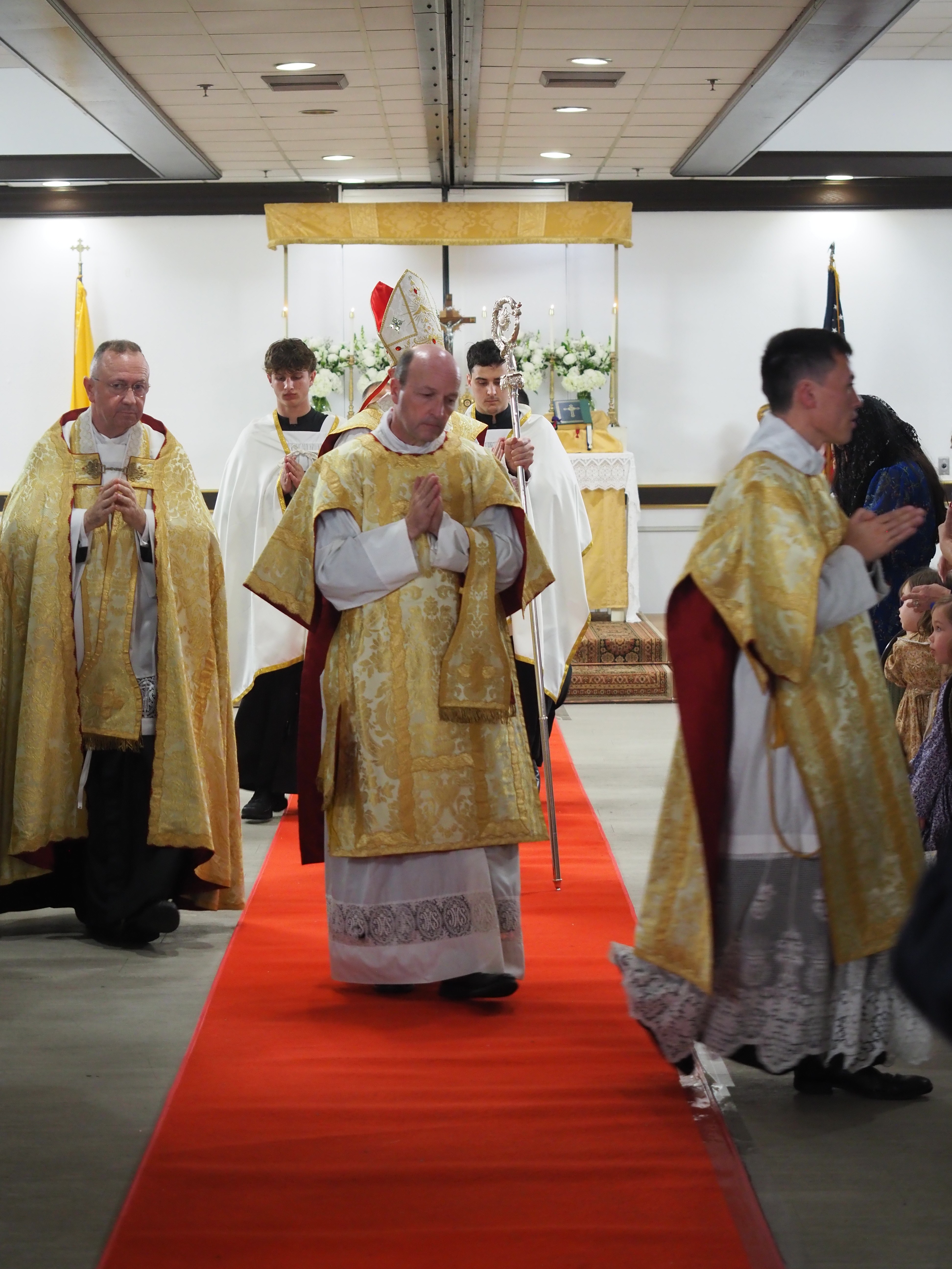 Confirmations and Solemn Pontifical Mass in the Traditional Latin Rite 129