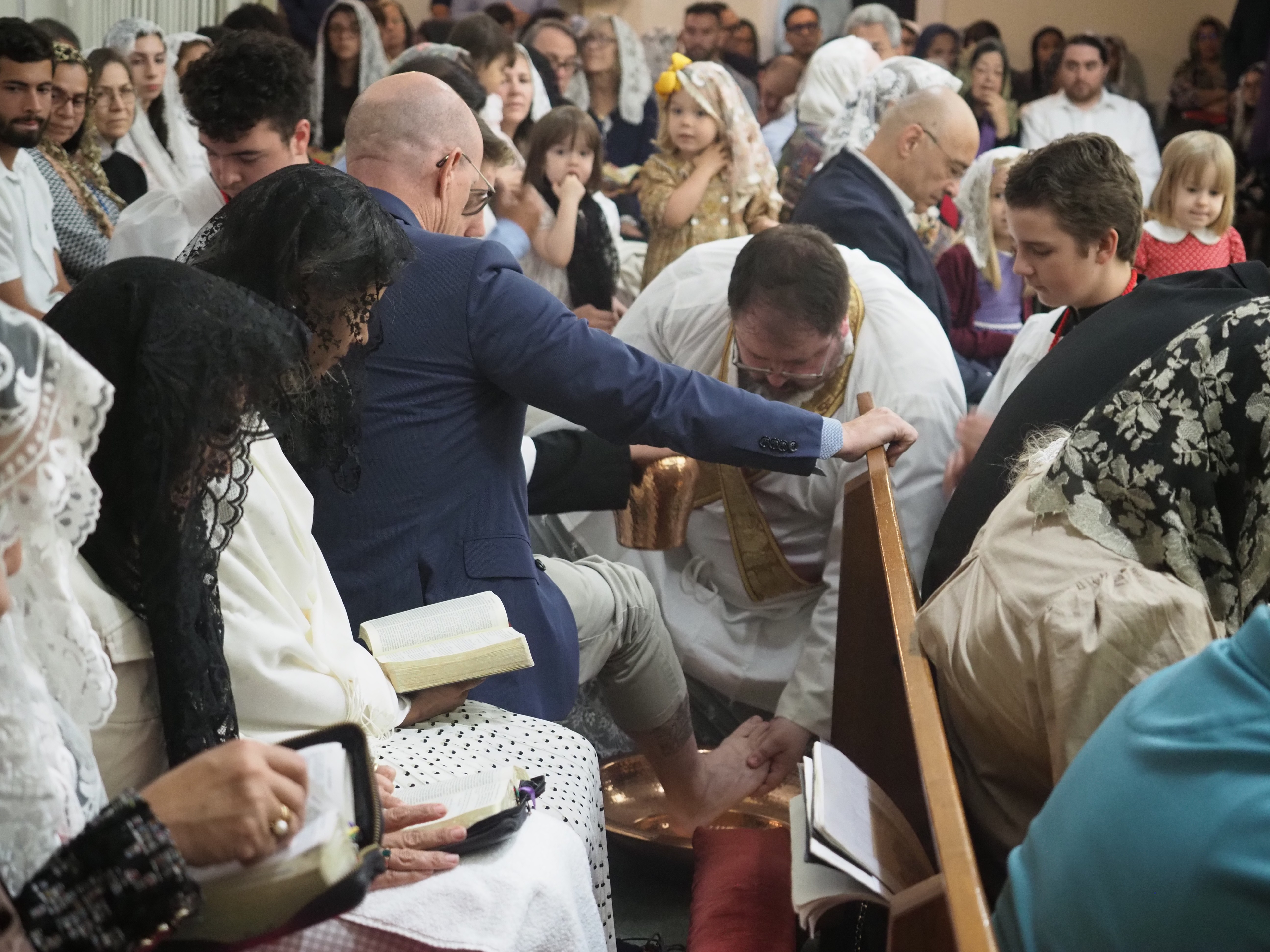Maundy Thursday and Washing of the Feet 9