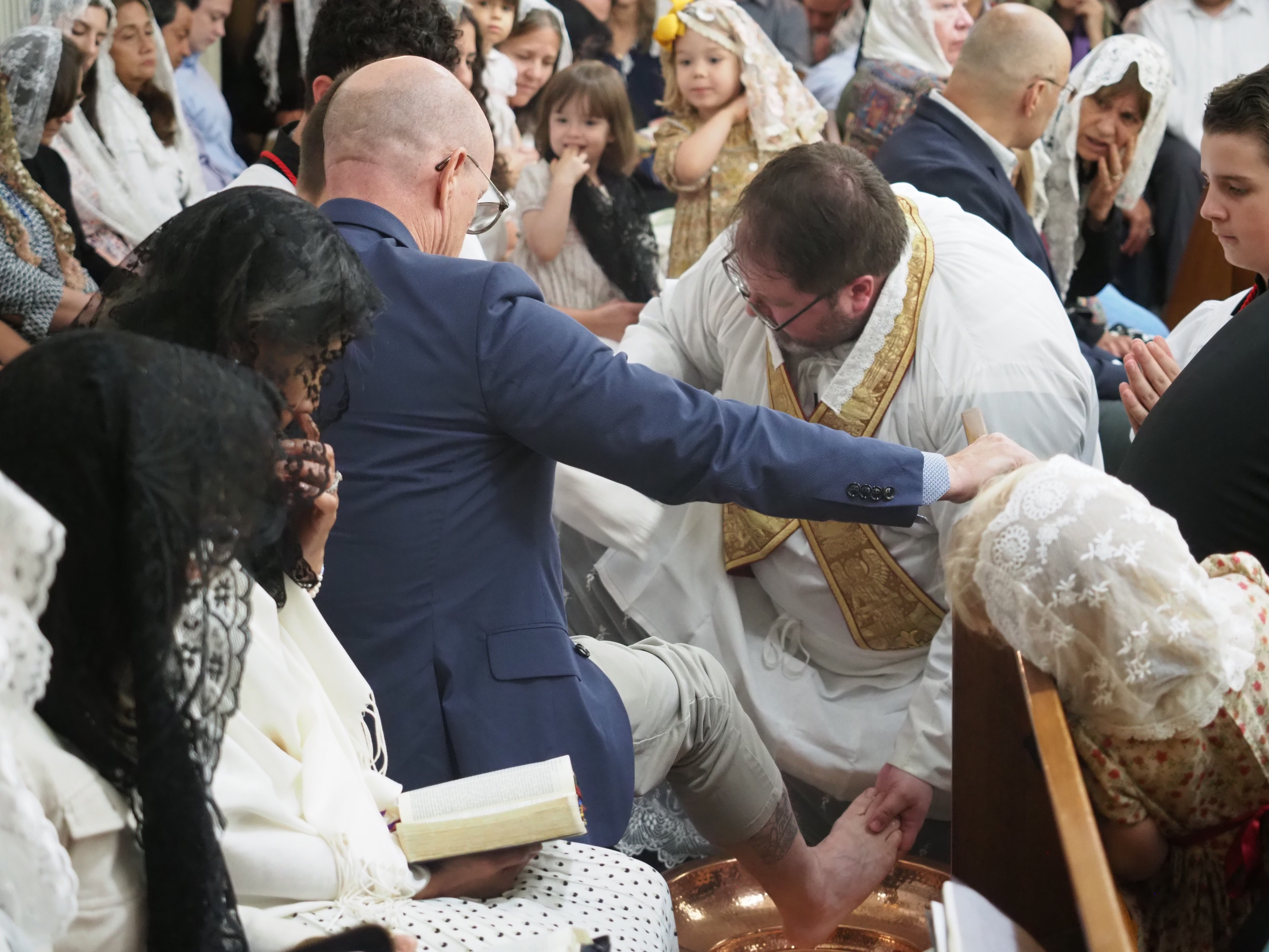Maundy Thursday and Washing of the Feet 10