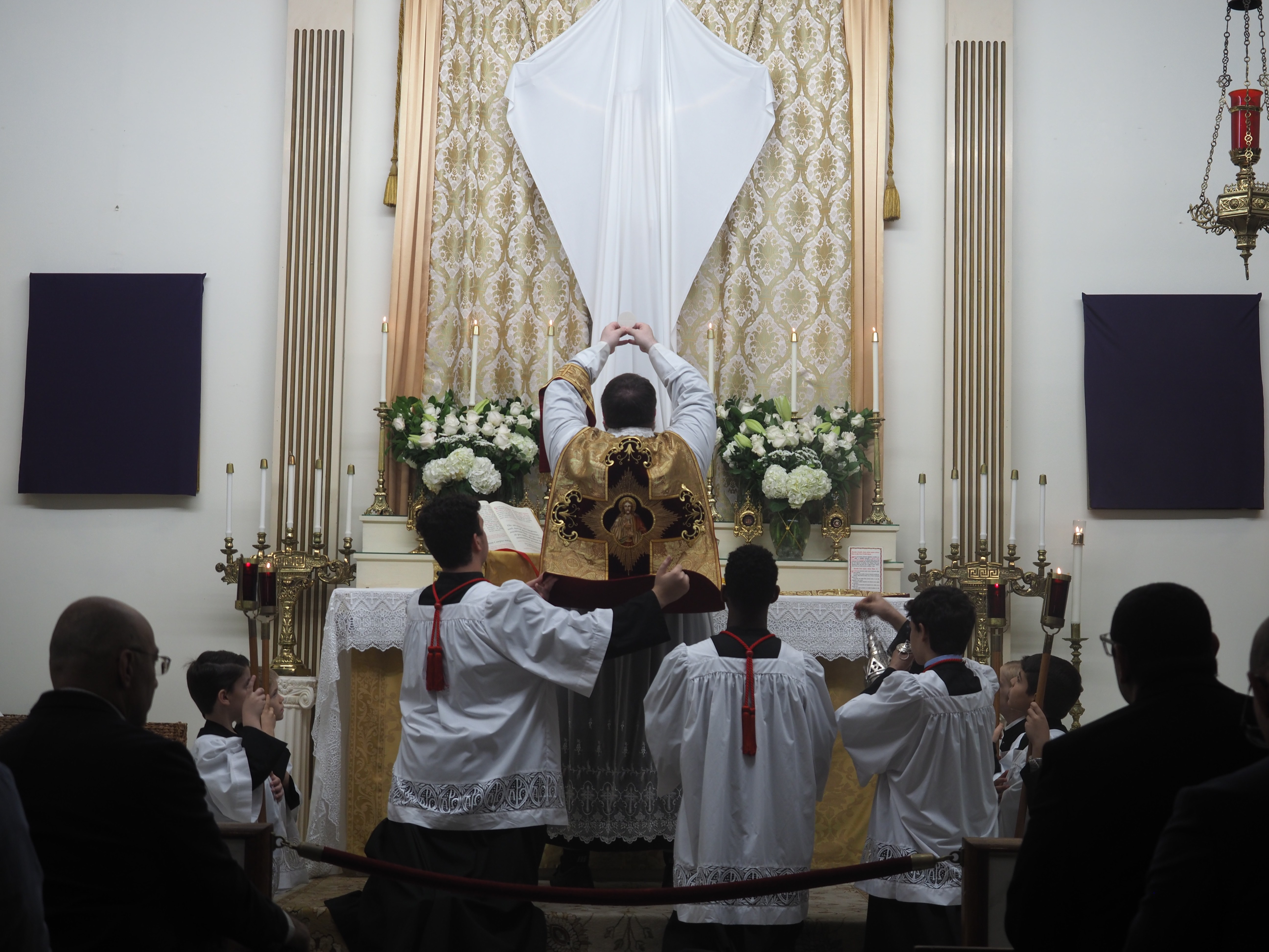 Maundy Thursday and Washing of the Feet 21