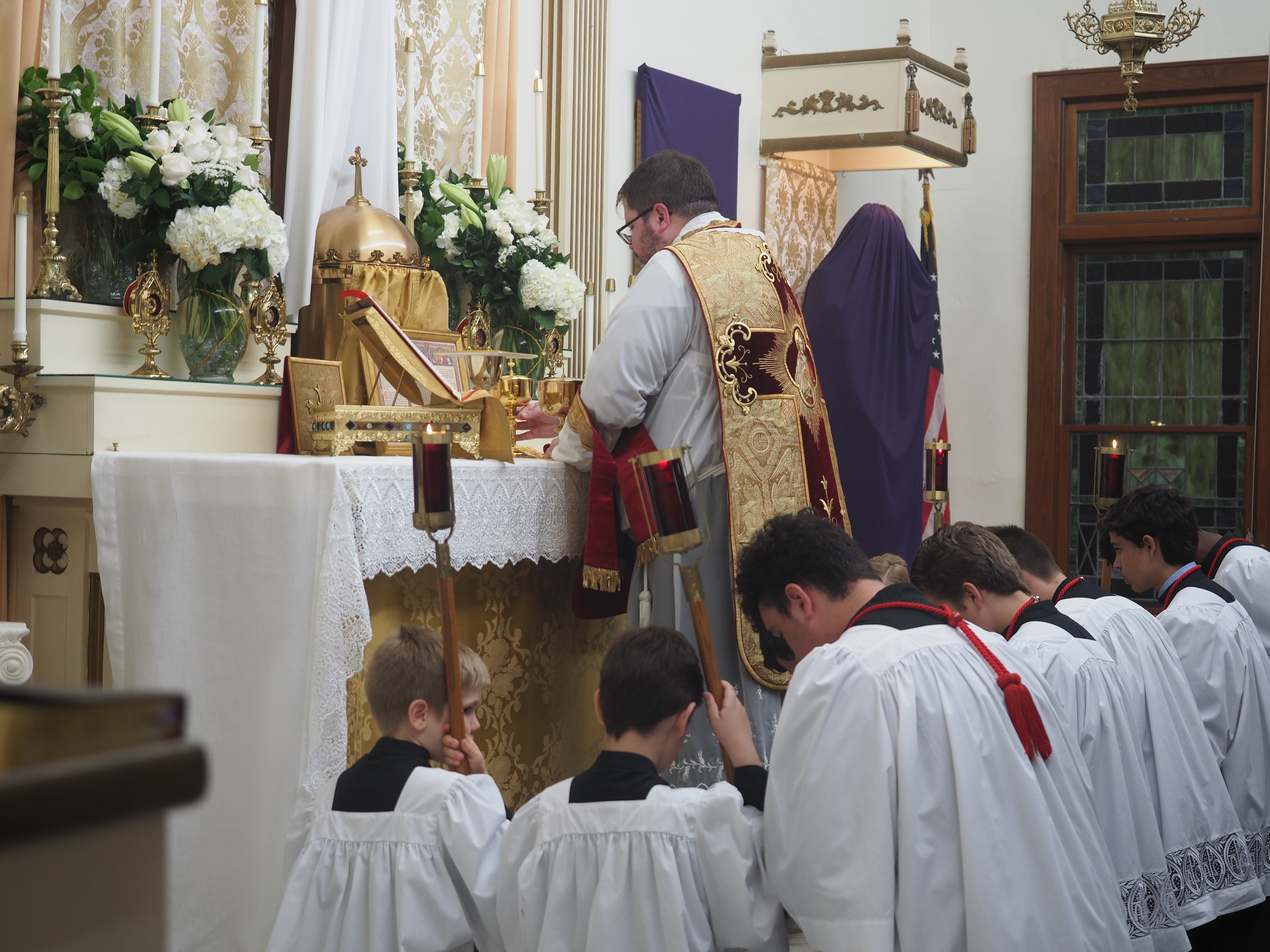 Maundy Thursday and Washing of the Feet 22