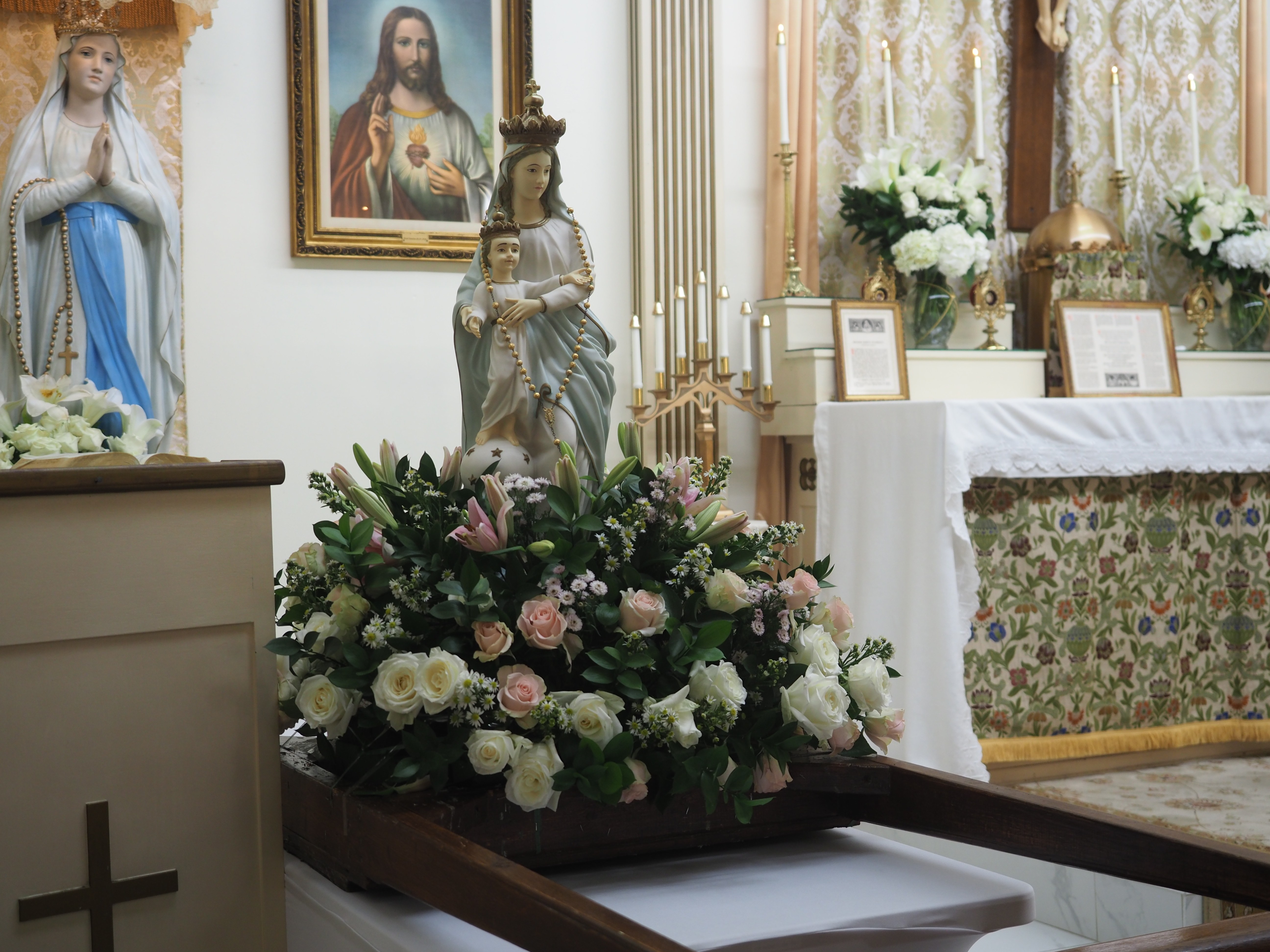 May Crowning with Procession and First Communion 1