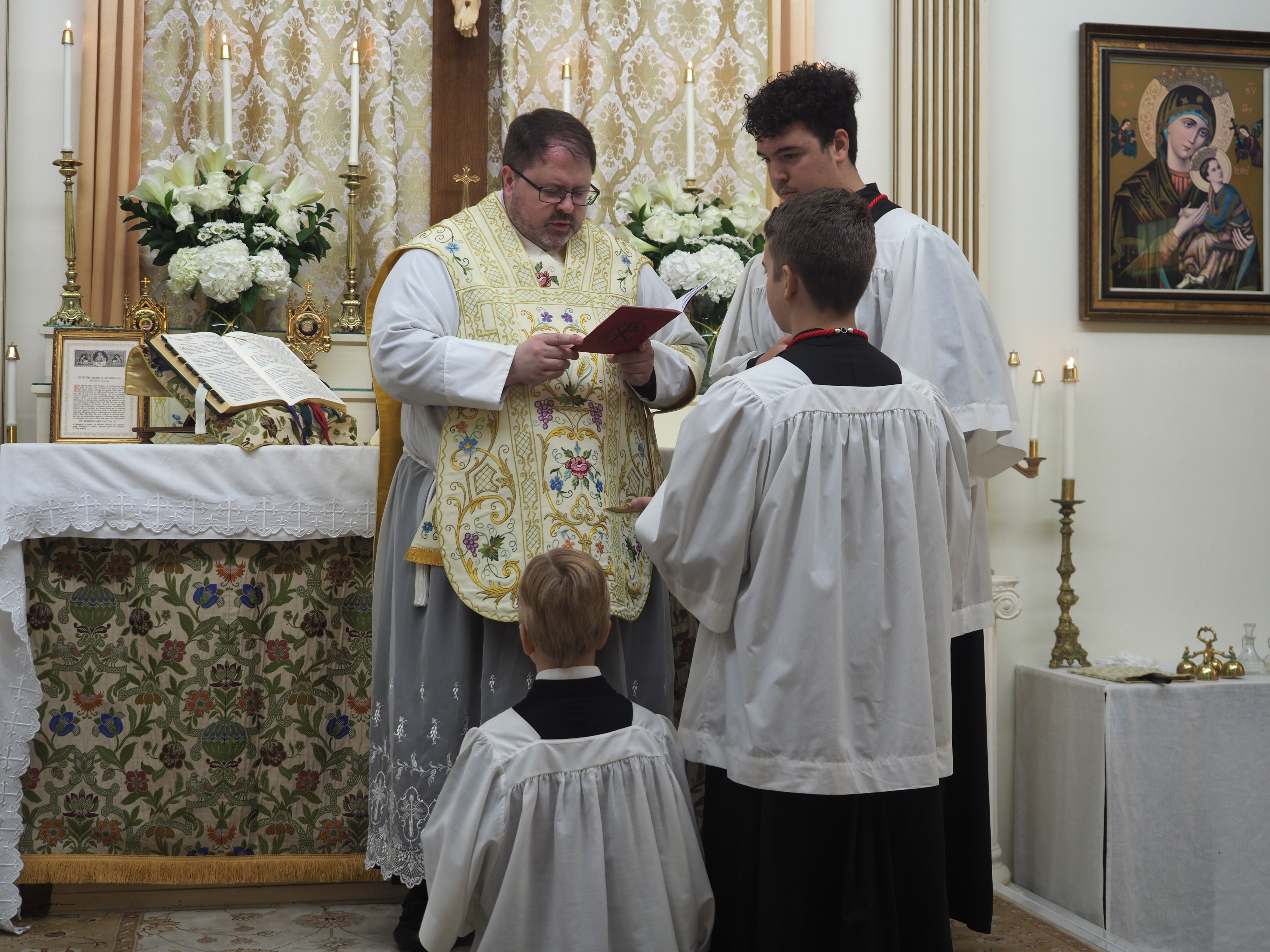May Crowning with Procession and First Communion 8