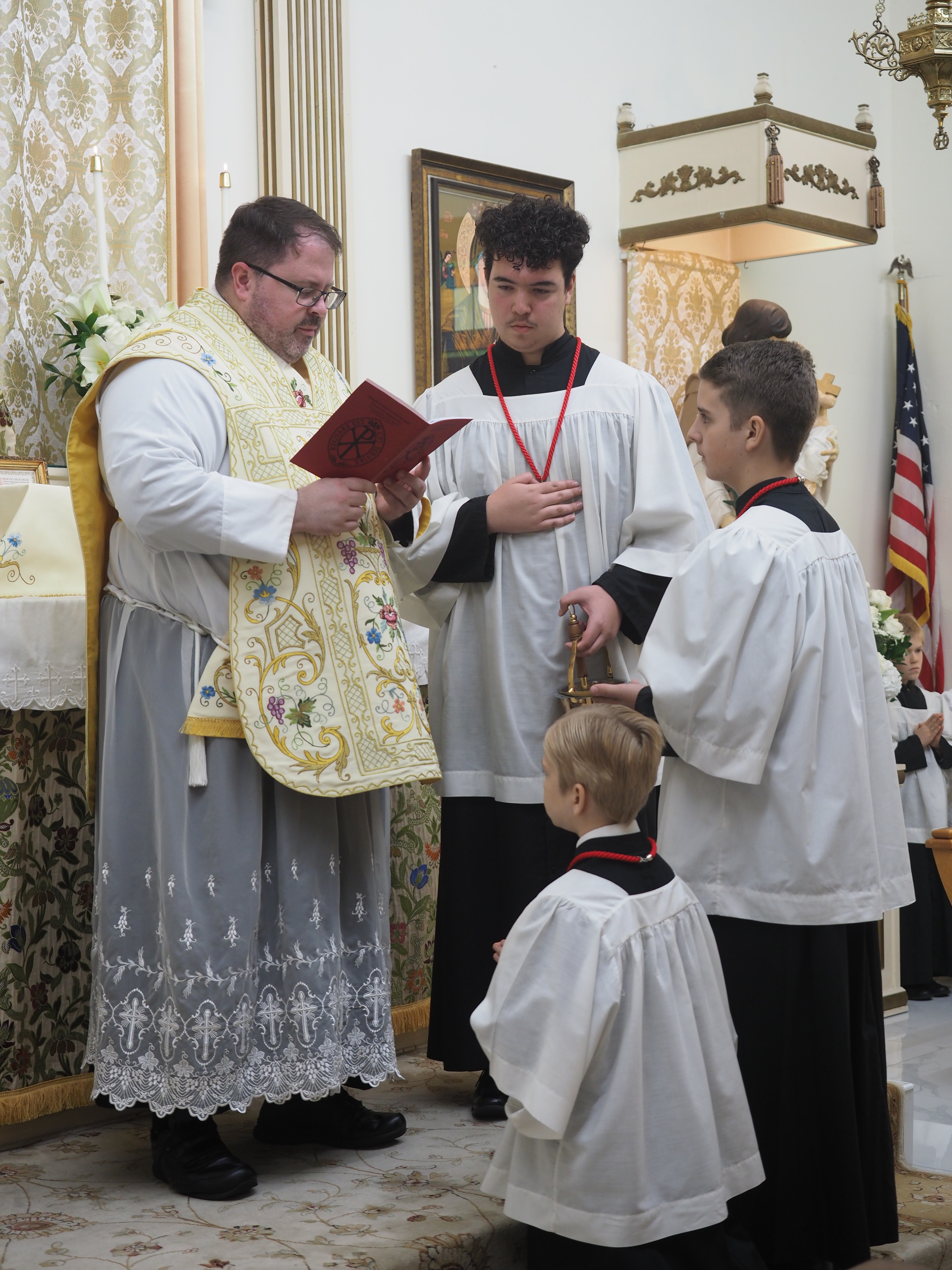 May Crowning with Procession and First Communion 11