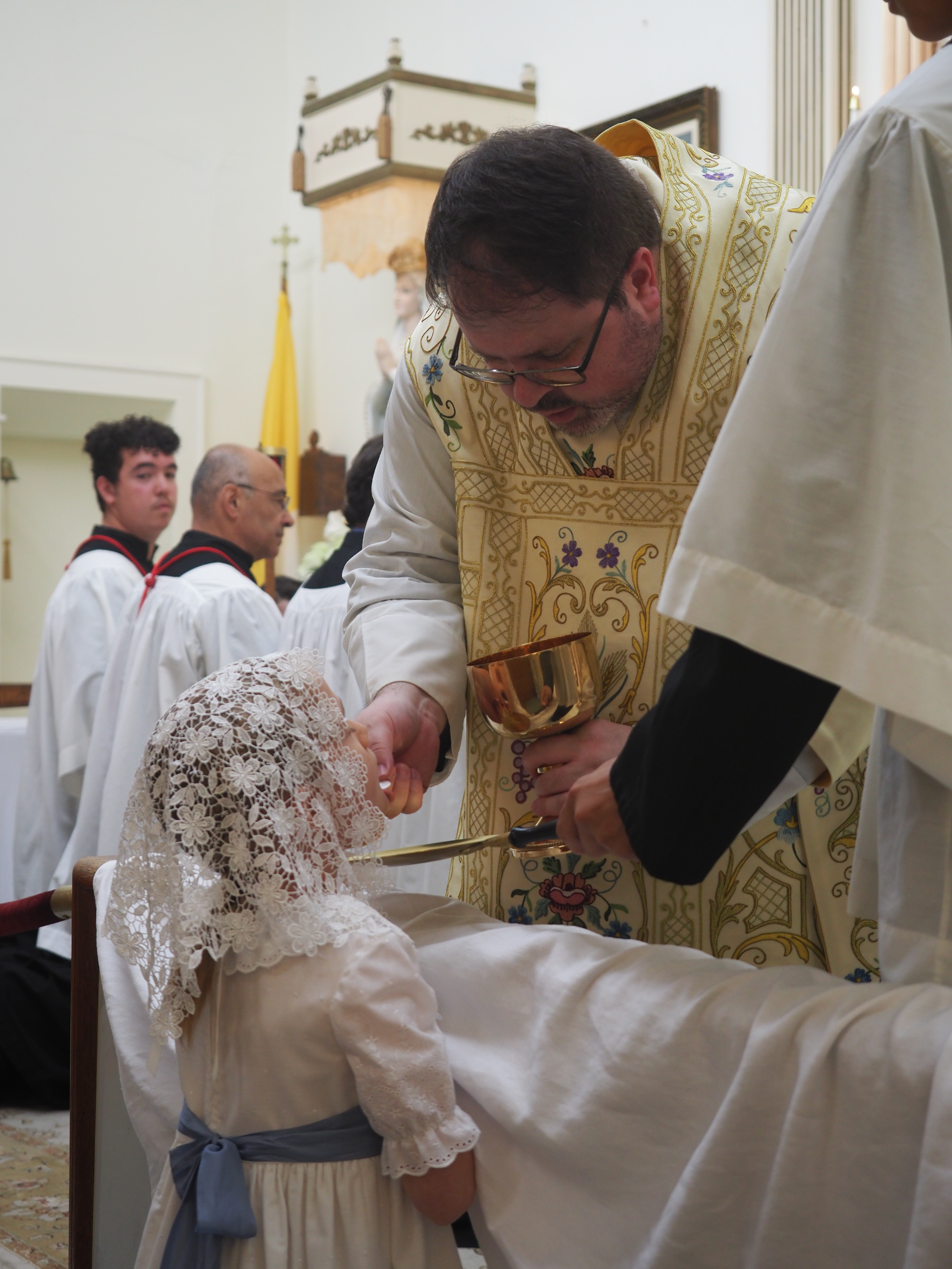May Crowning with Procession and First Communion 18