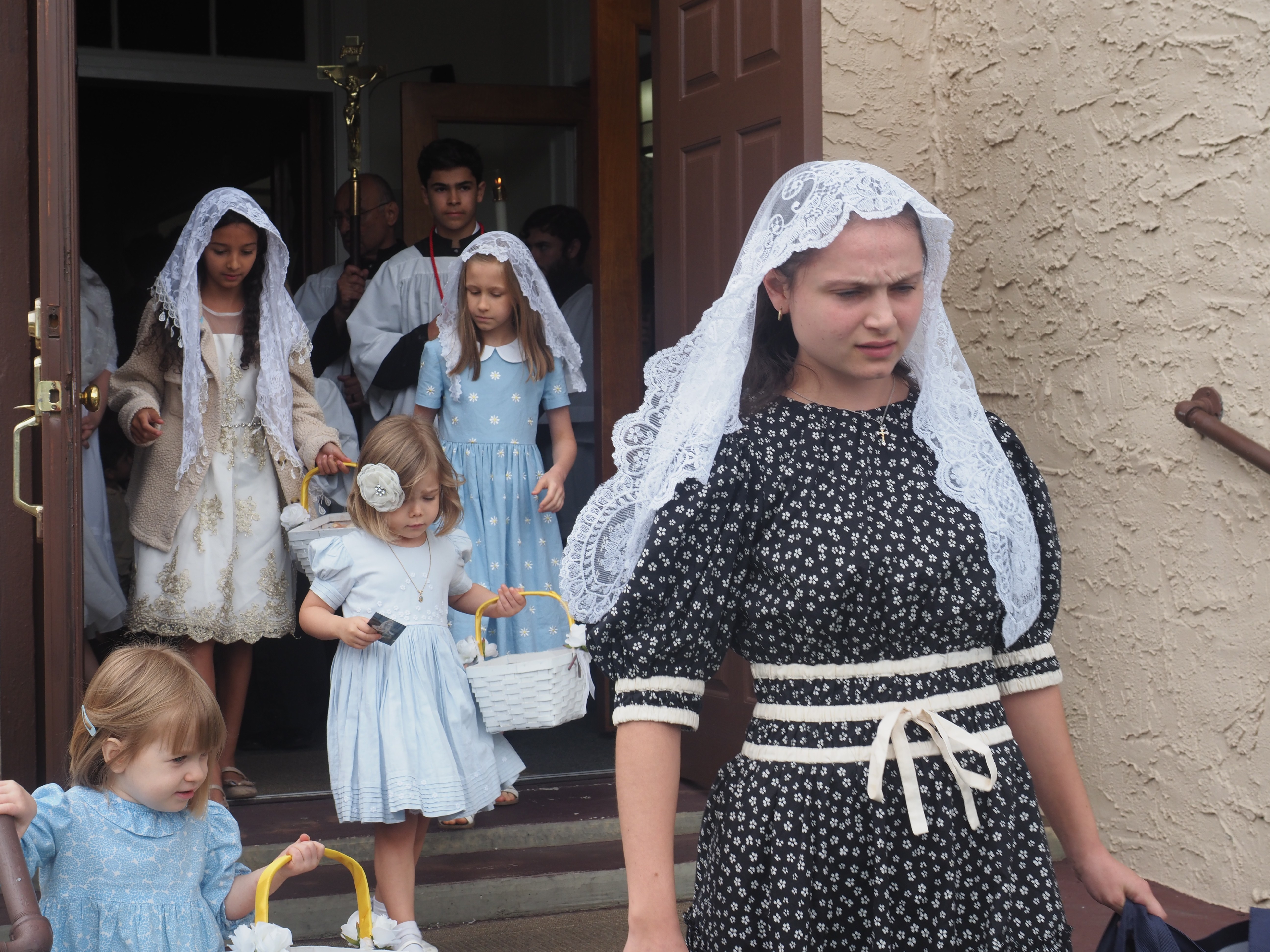 May Crowning with Procession and First Communion 22