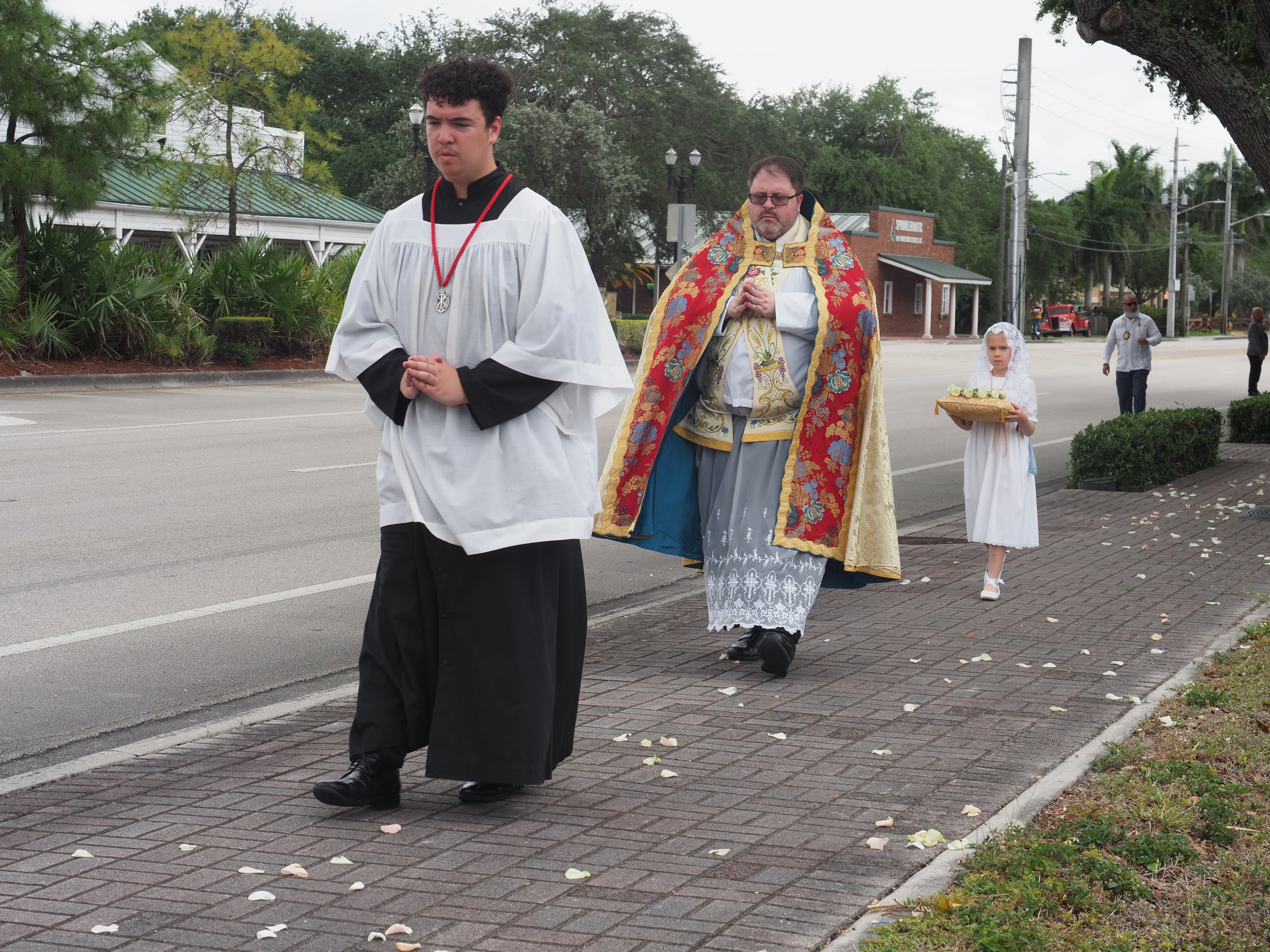 May Crowning with Procession and First Communion 54