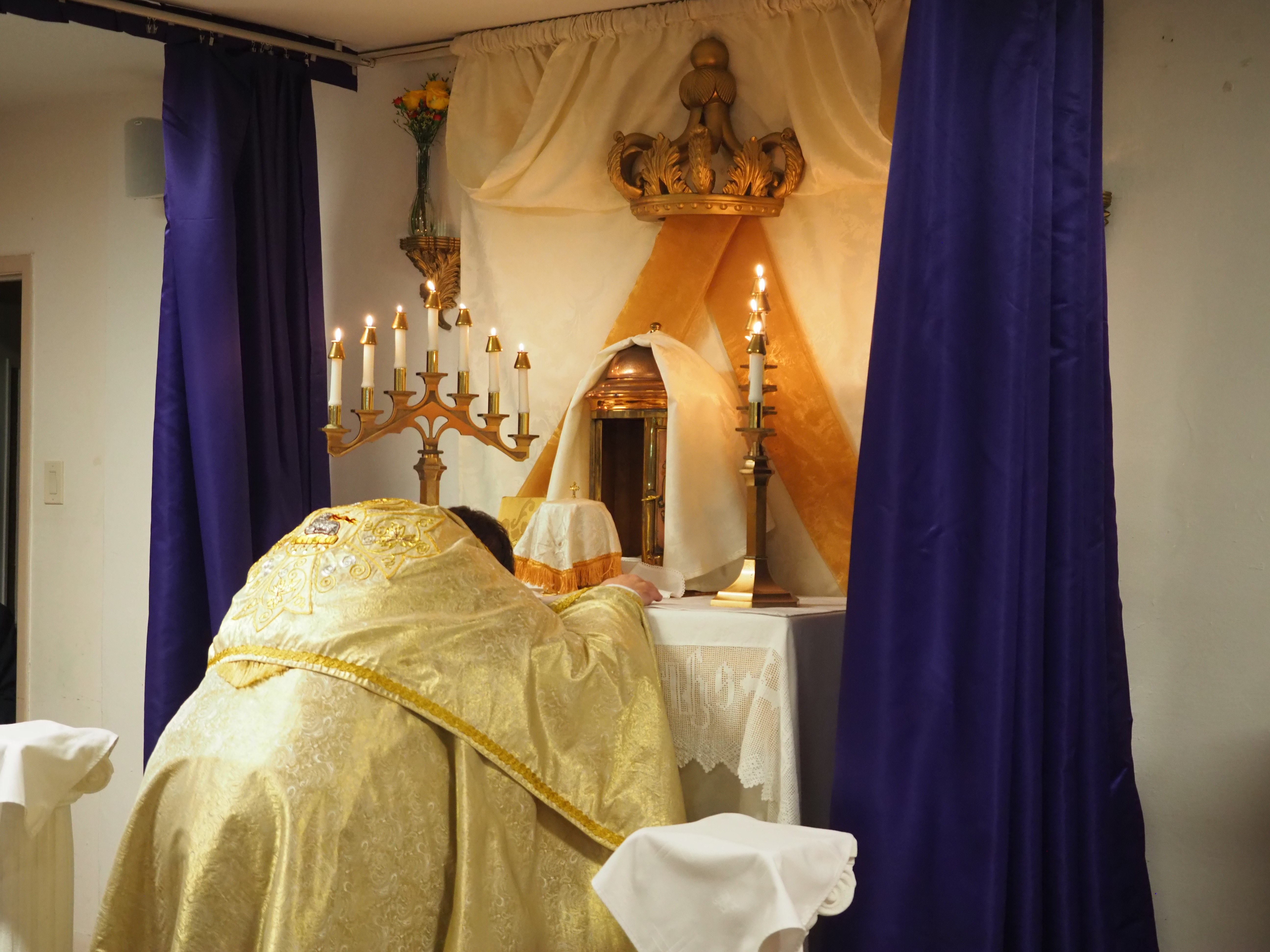 Maundy Thursday and Washing of the Feet 20