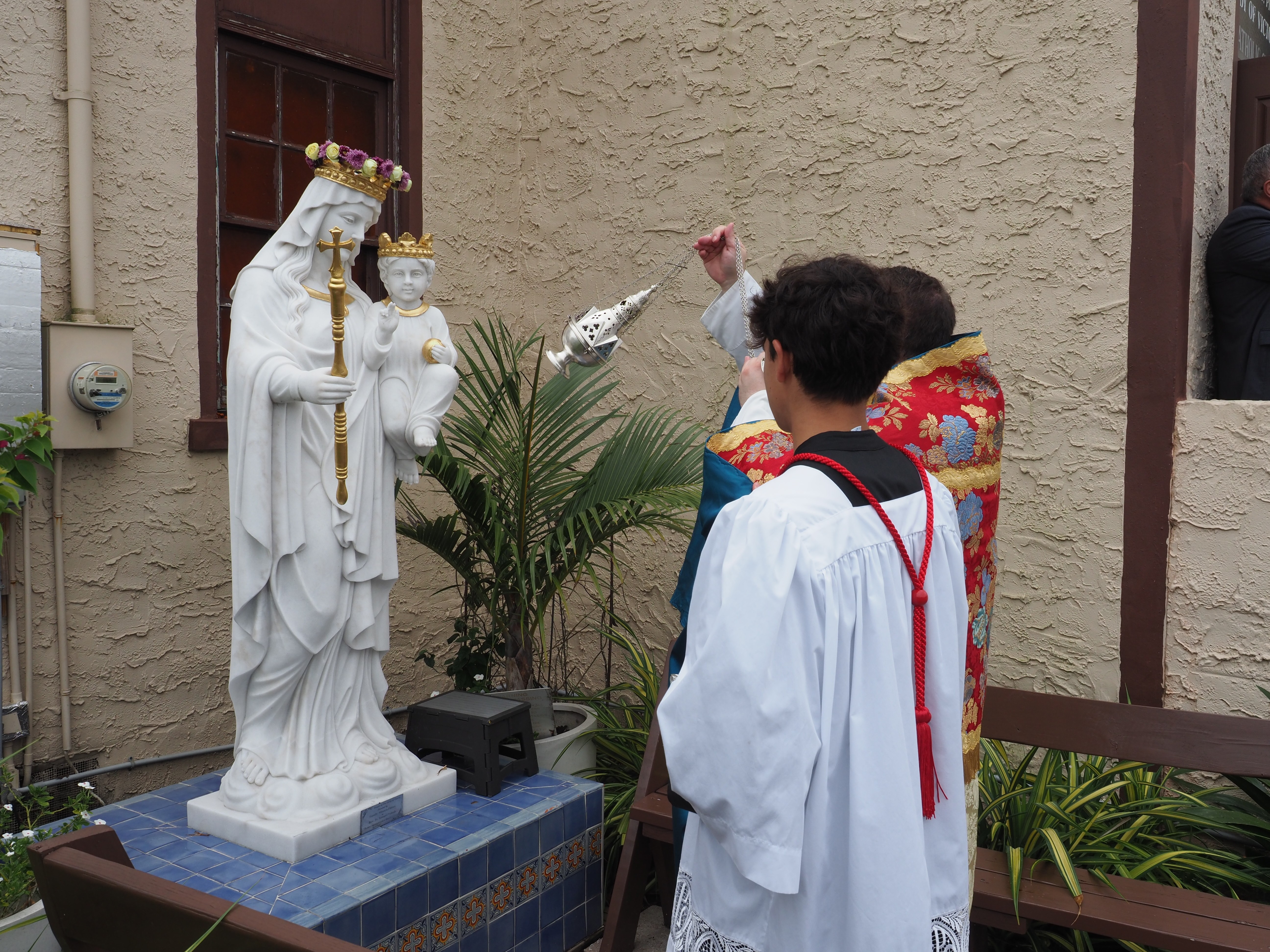 May Crowning of the Blessed Virgin Mary 30