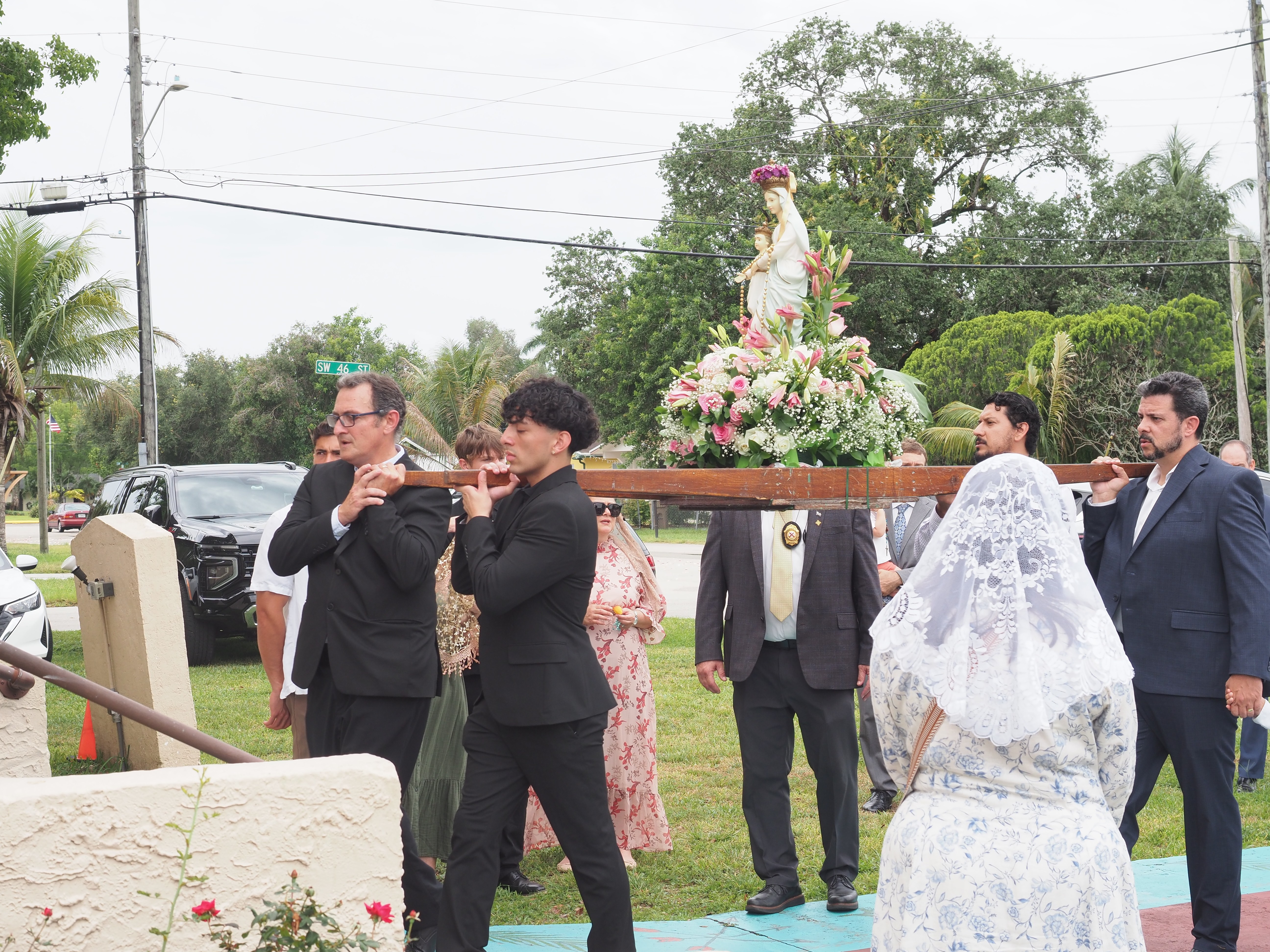 May Crowning of the Blessed Virgin Mary 34